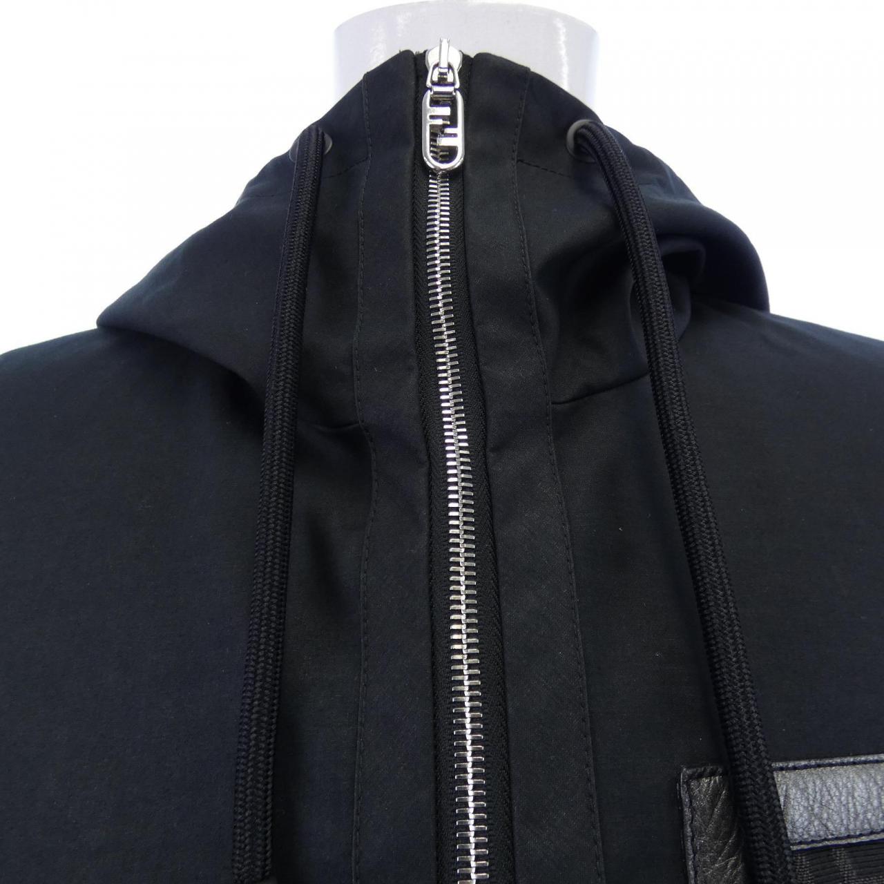 フェンディ FENDI FW1272 APNG ブルゾン