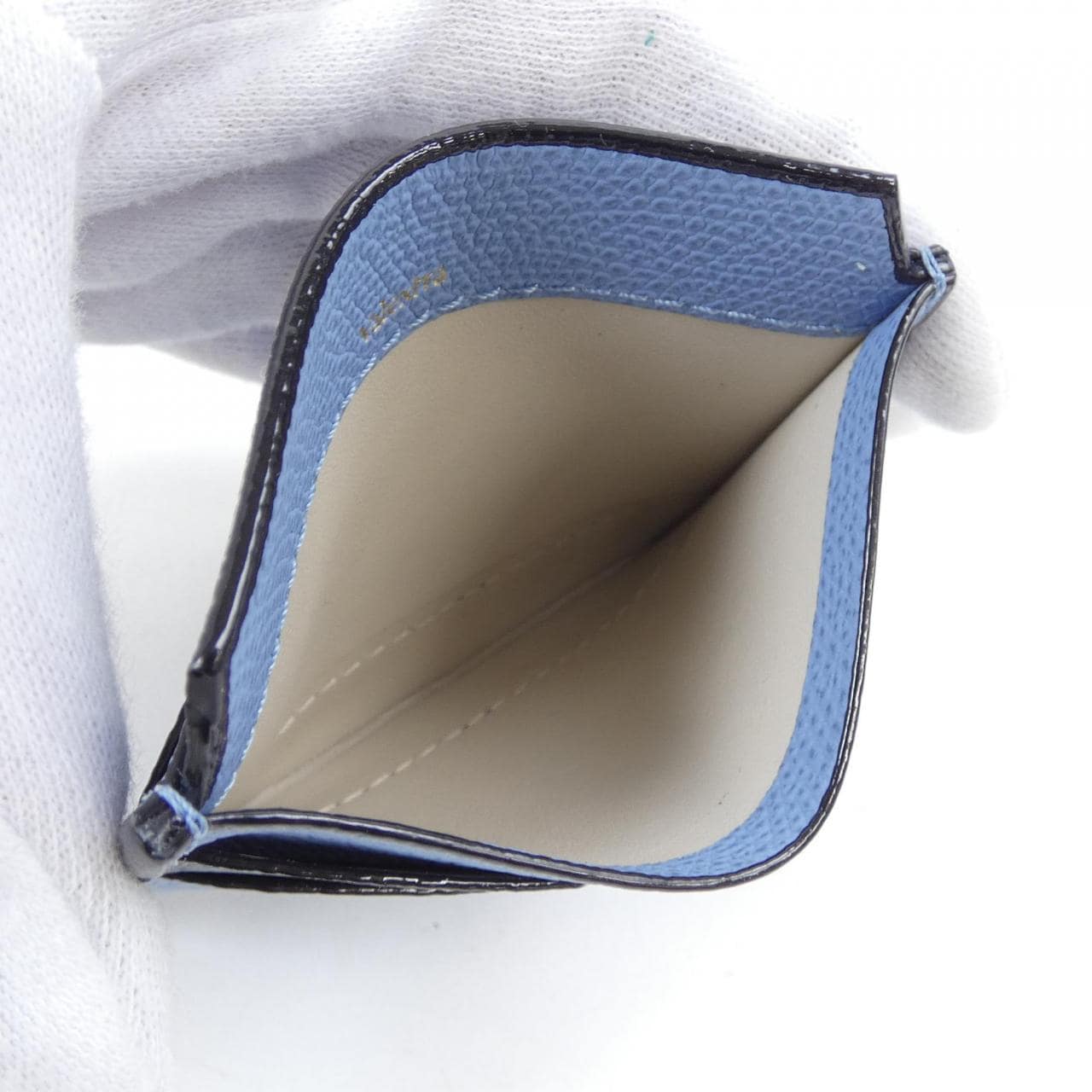 ヴァレクストラ VALEXTRA クレジットカードホルダー 6カード SGNL0077028L99CC99 CARD CASE