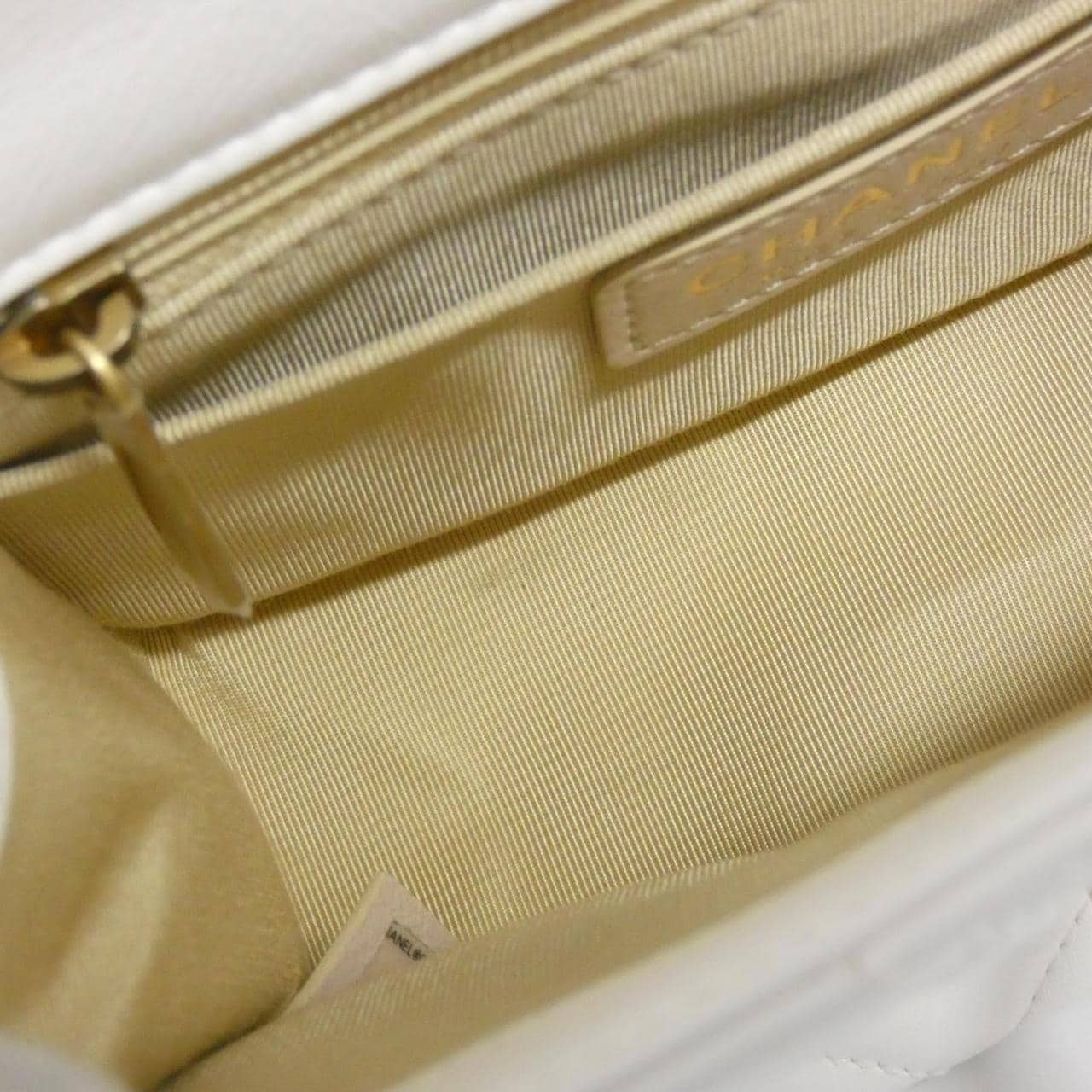 シャネル AS2203 ショルダーバッグ