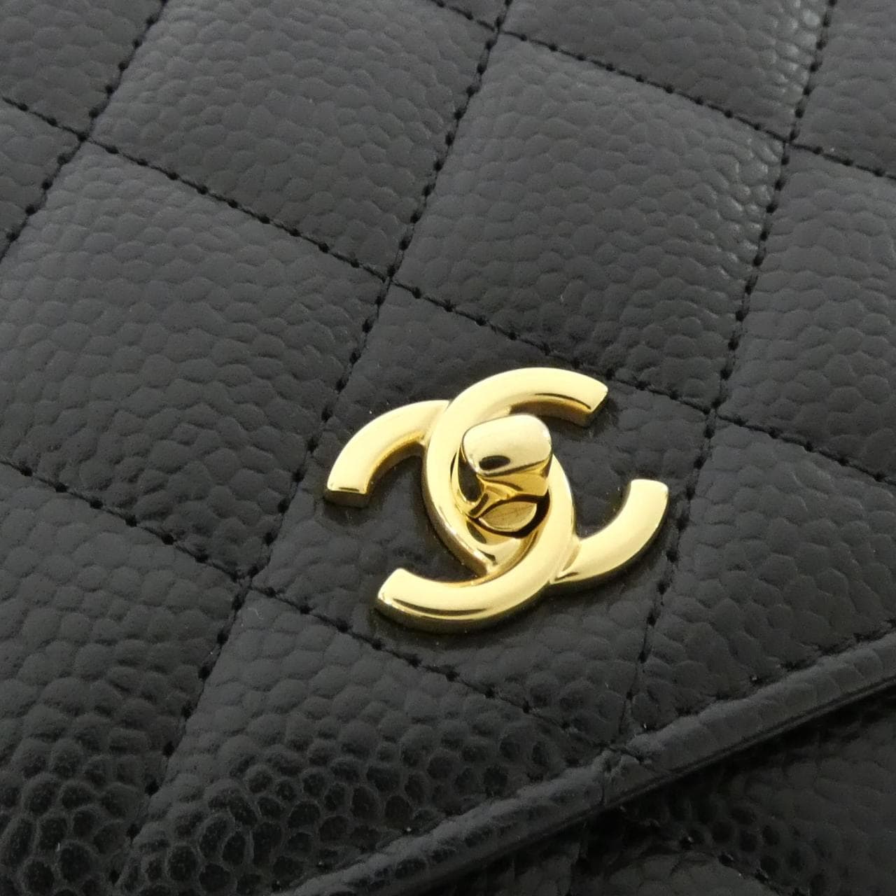 シャネル AP4241 チェーンウォレット