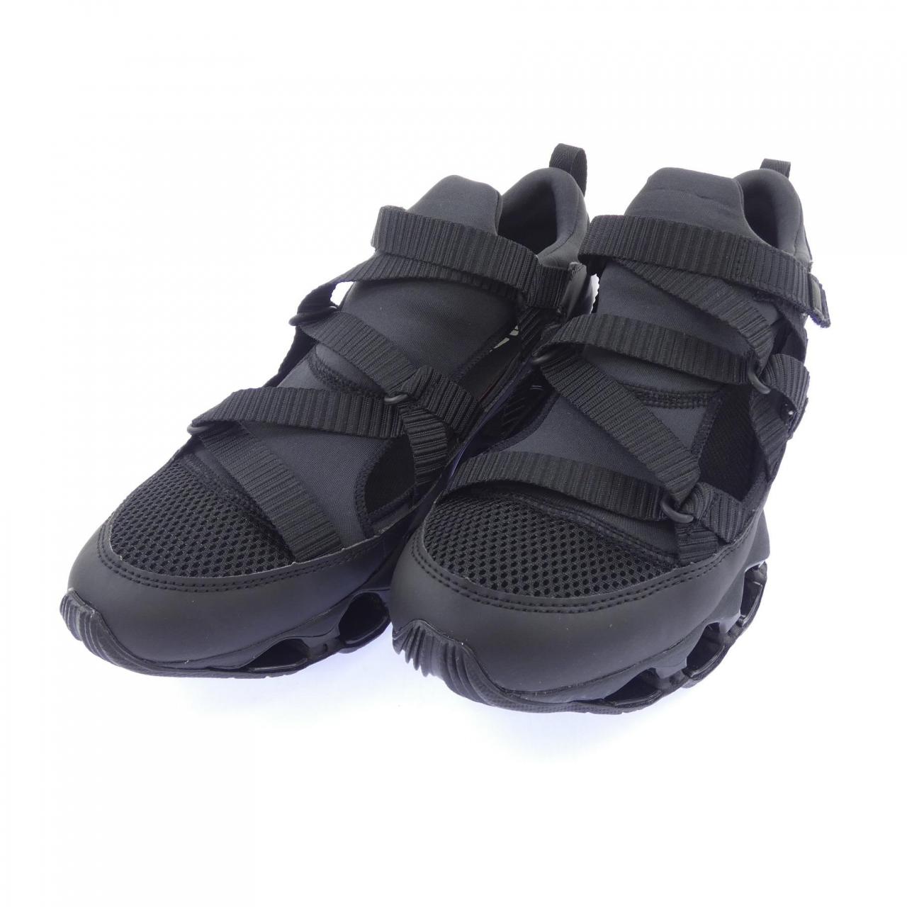 ミズノ MIZUNO スニーカー