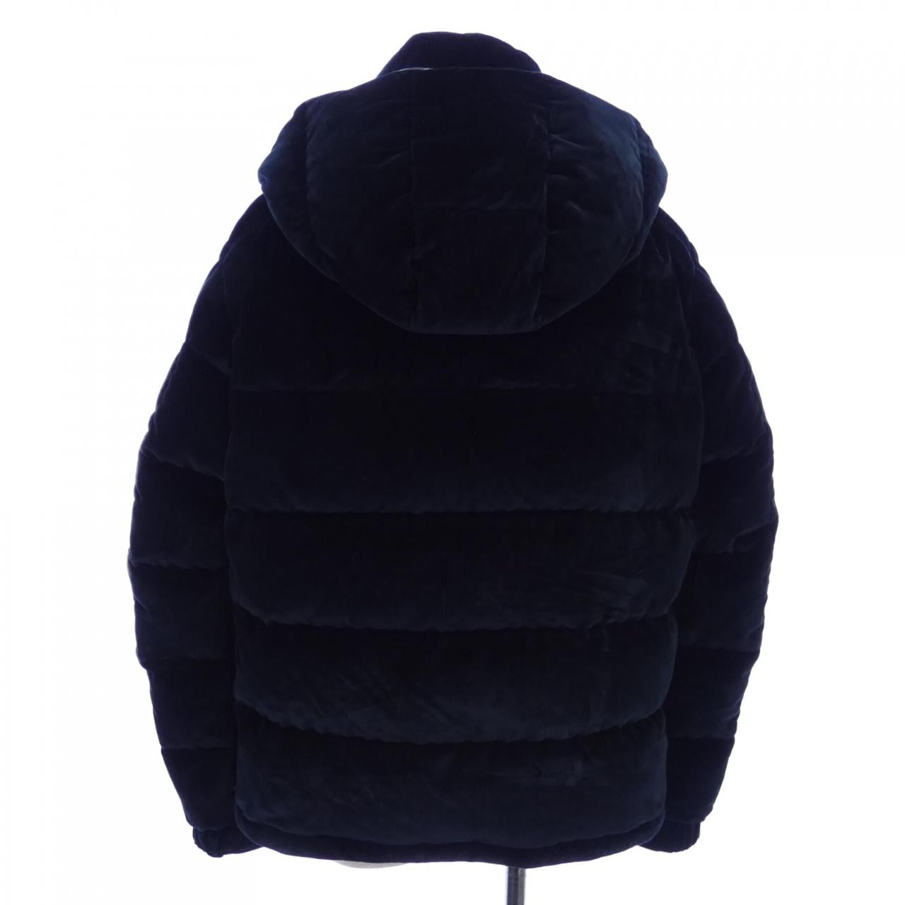 モンクレール MONCLER ダウンジャケット