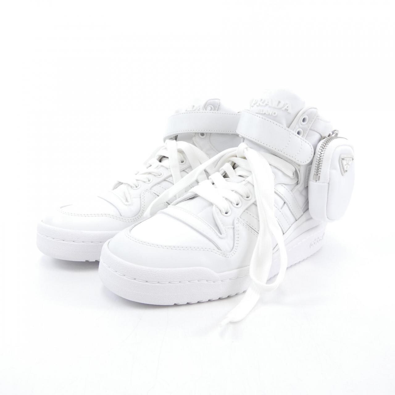 プラダ PRADA スニーカー