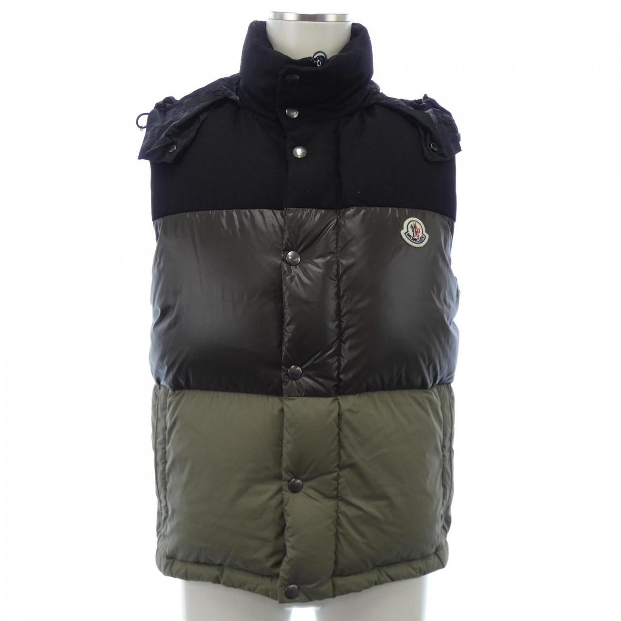 モンクレール MONCLER ダウンジャケット