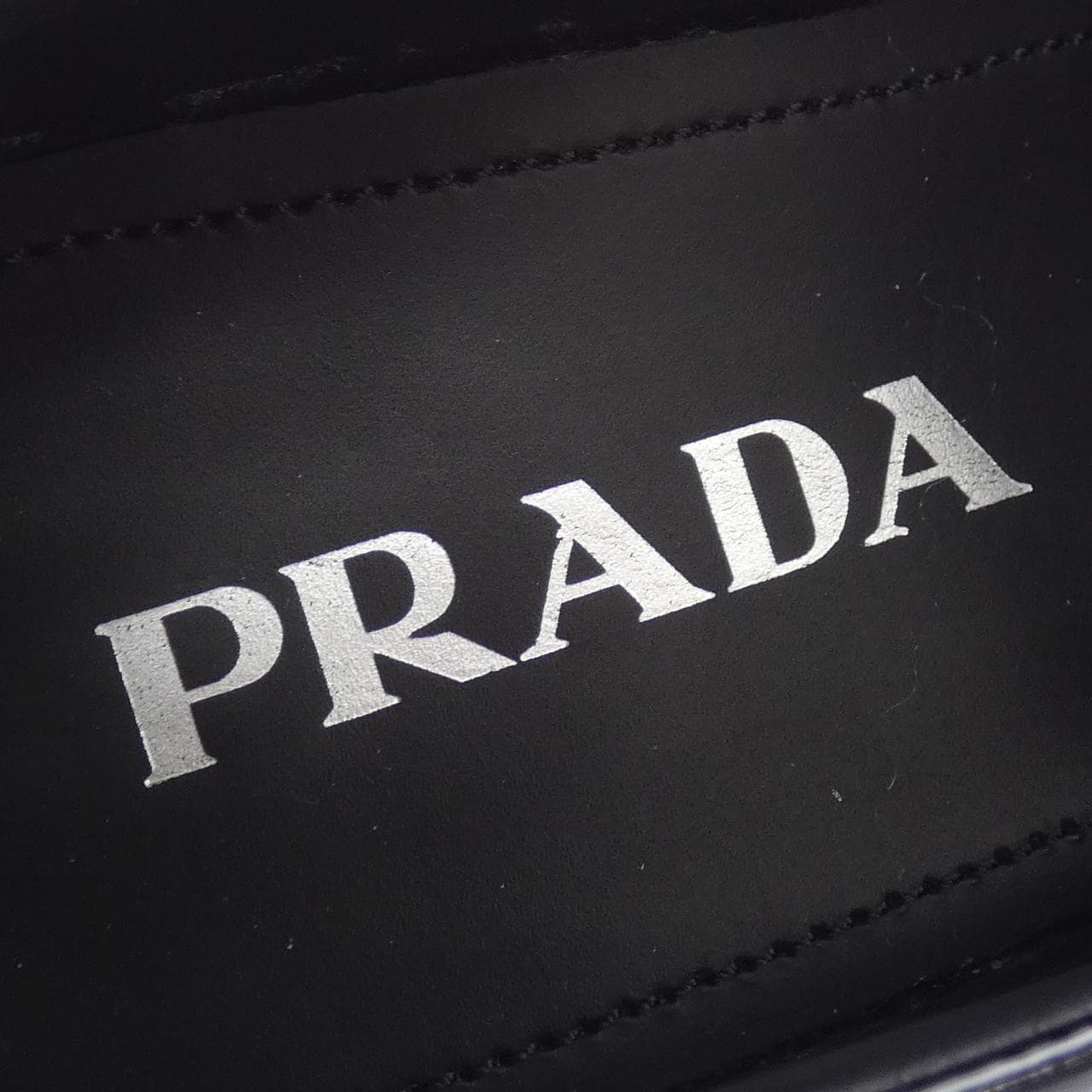 プラダ PRADA パテントレザーローファー 1D168N トライアングルロゴ シューズ