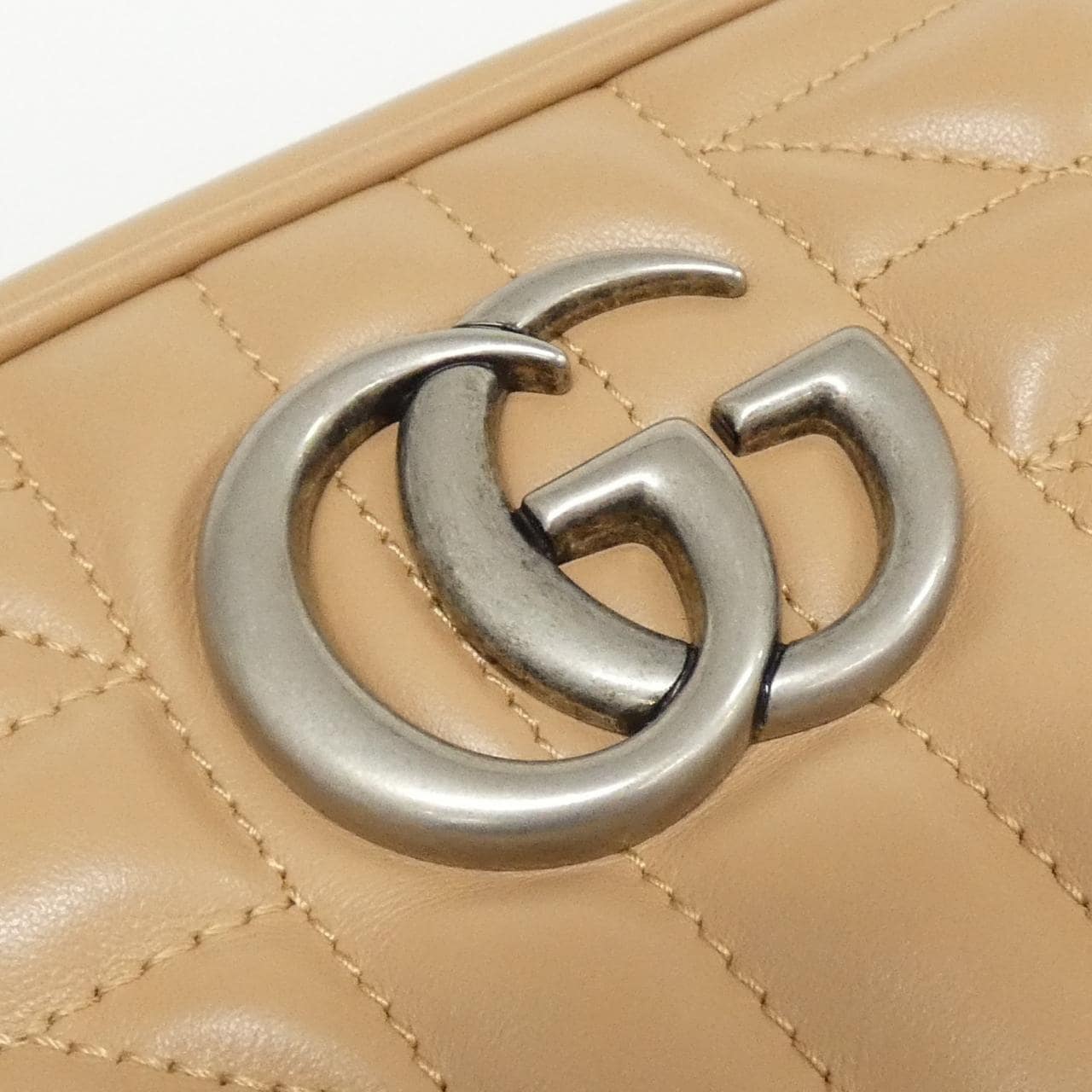 Gucci GG MARMONT 447632 UM8BN Shoulder Bag