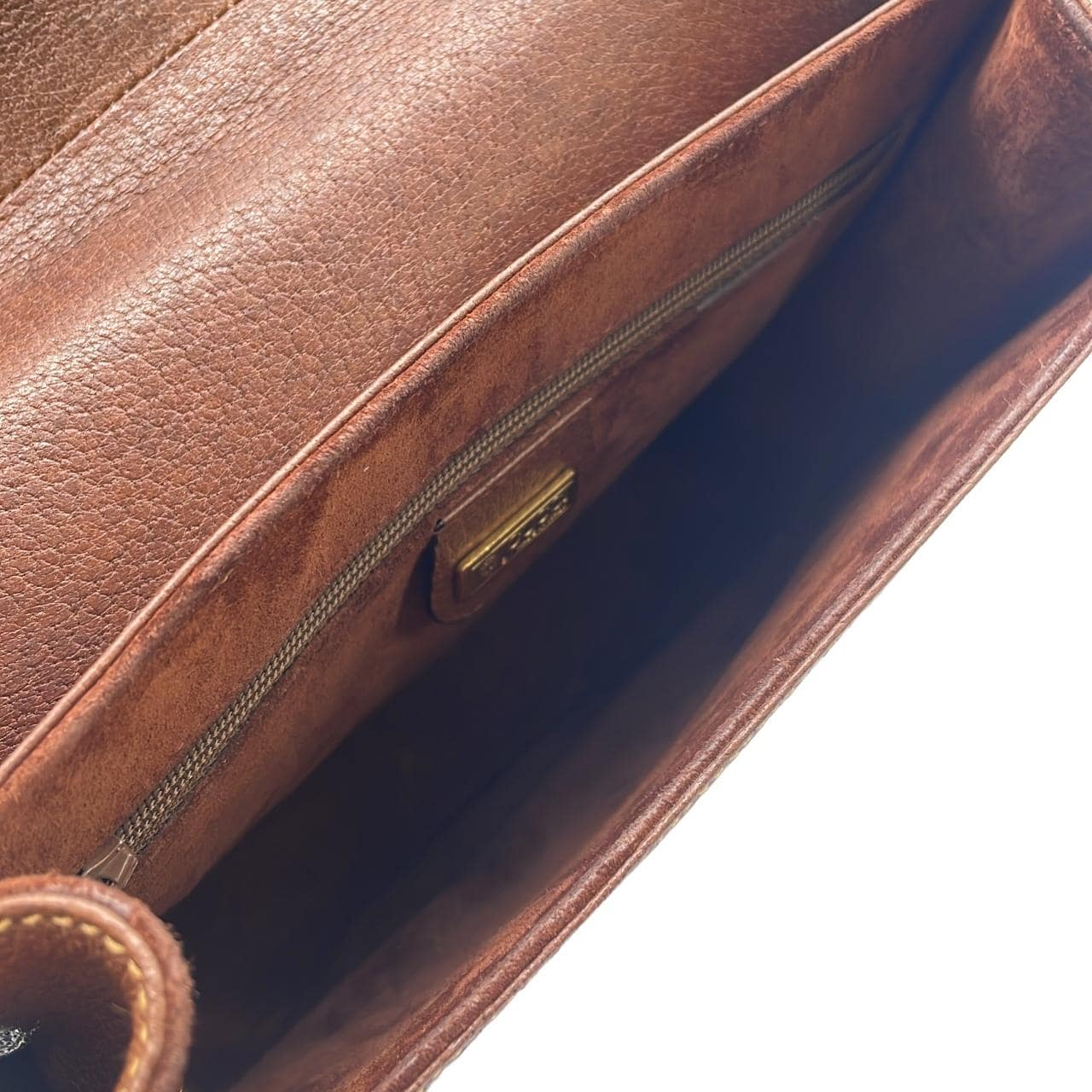 【ヴィンテージ】グッチ 001 46 0617 ショルダーバッグ