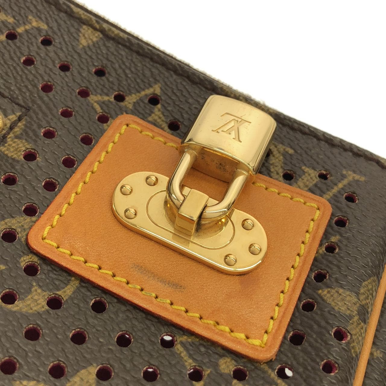 ルイヴィトン モノグラム ペルフォ ポシェット アクセソワール M95183 アクセサリーポーチ
