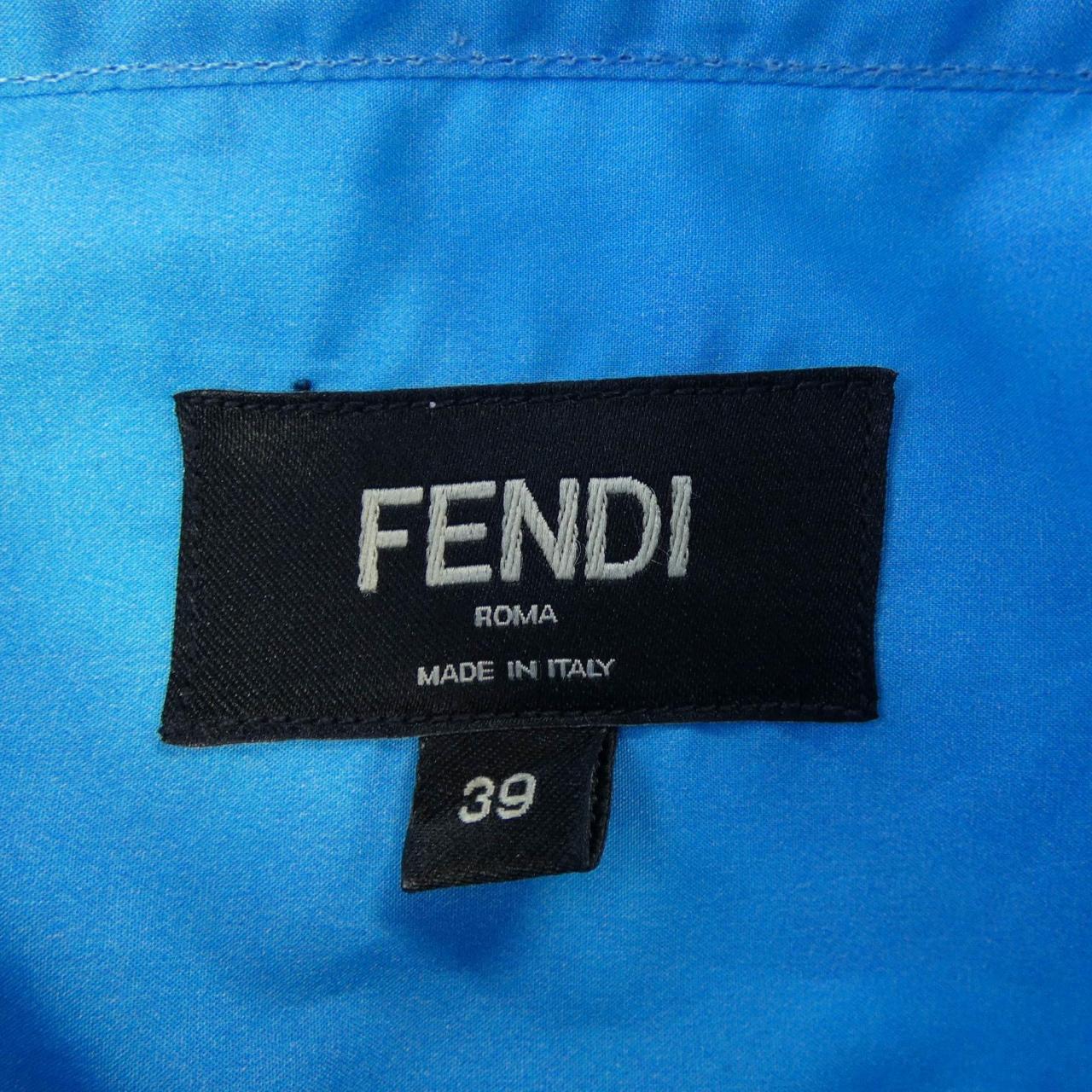 フェンディ FENDI FS1022 A9O6 S／Sシャツ