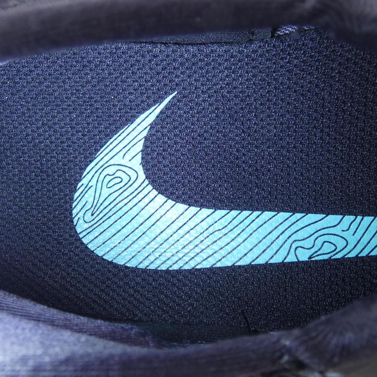 Nike DC8793 002 sneakers