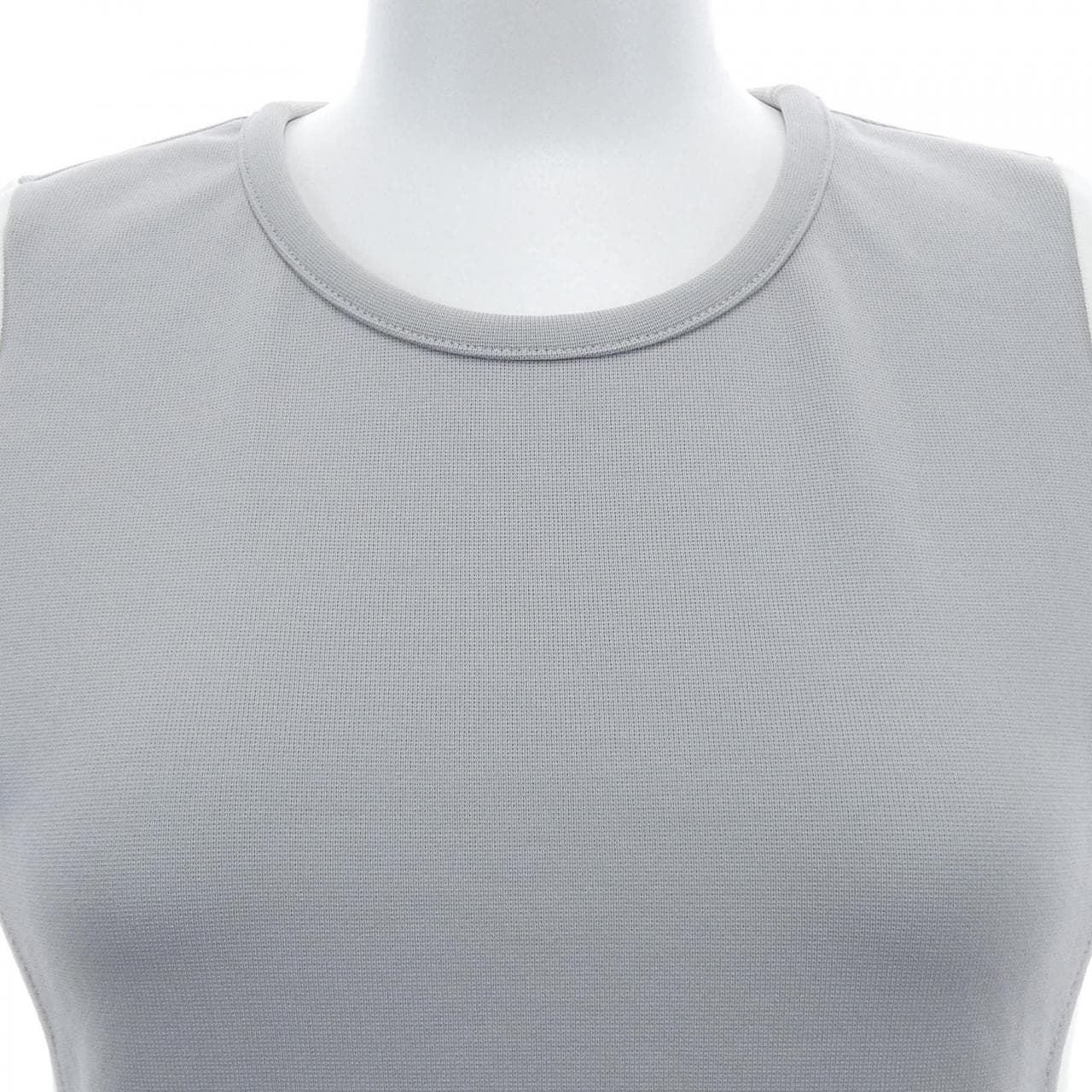 【ヴィンテージ】シャネル CHANEL IDENTFICATION P17575V09971 01P Tシャツ