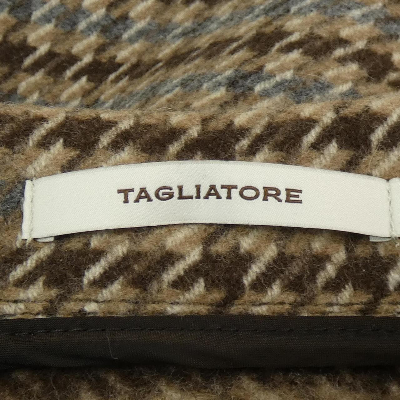 タリアトーレ TAGLIATORE ジャケット