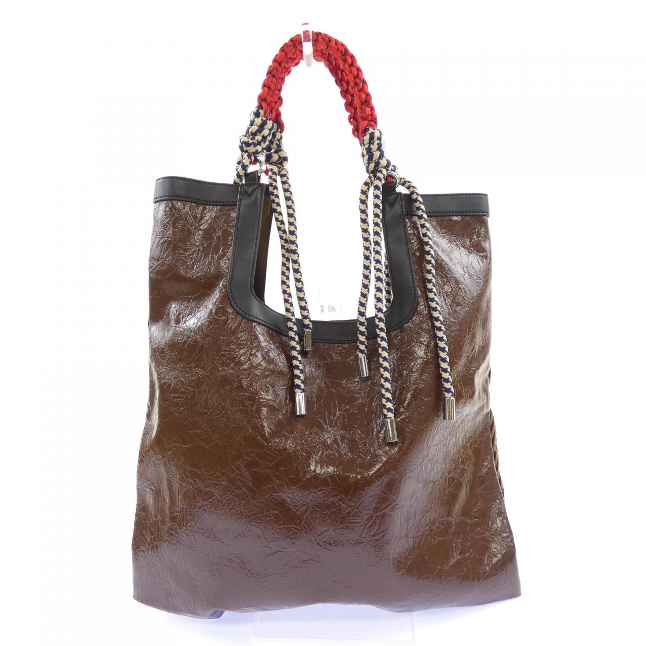 イアパピヨネ ear PAPILLONNER BAG