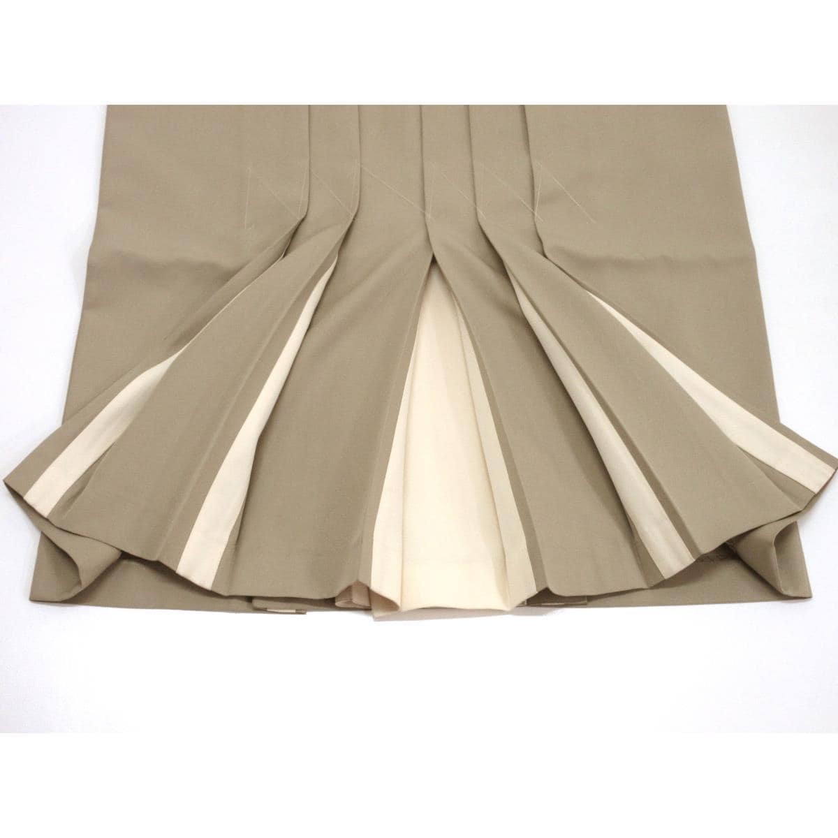 女袴　紐下９４ｃｍ　モダンアンテナ