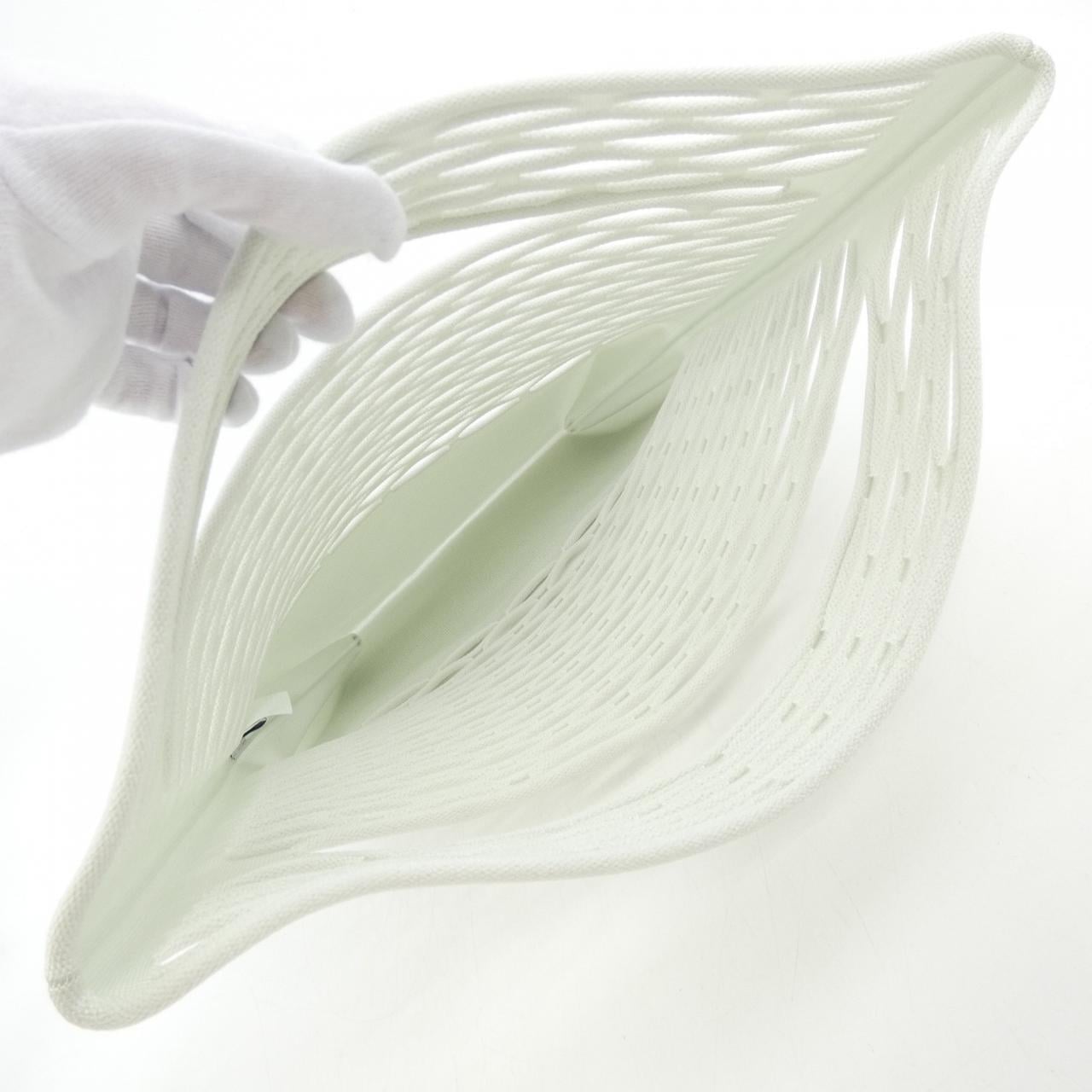 イッセイミヤケ ISSEY MIYAKE GG51-AG173 BAG