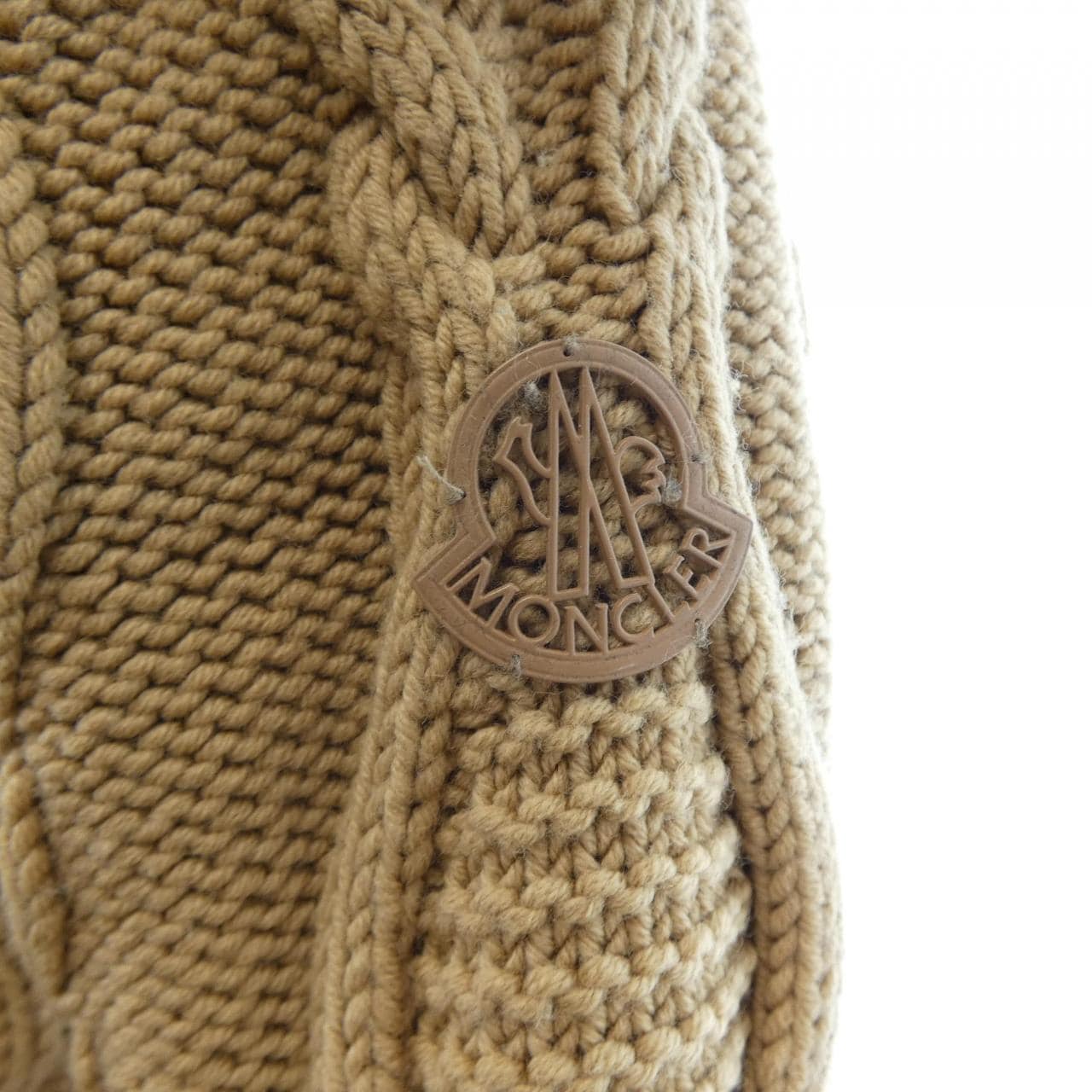 モンクレールガムルージュ MONCLER GAMMEROUGE 13072 SATURNE ダウンジャケット