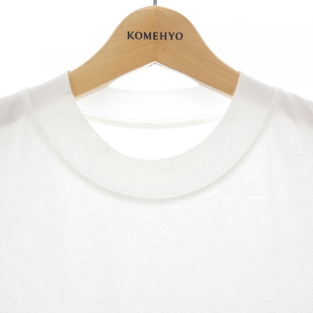 チルコロ 1901 CIRCOLO 1901 Tシャツ
