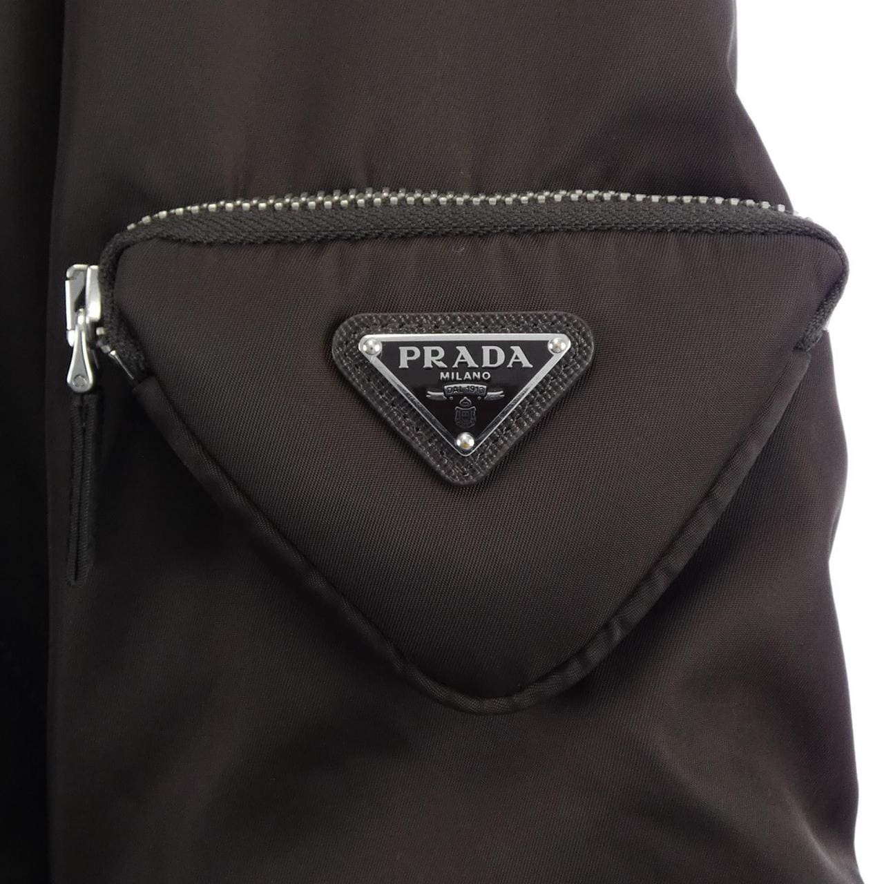 プラダ PRADA トライアングルロゴ SGB895 S212 1WQ8 ブルゾン