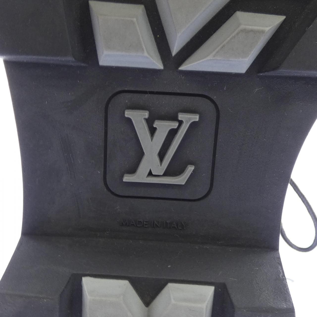 ルイヴィトン LOUIS VUITTON オーベルカンフライン ブーツ