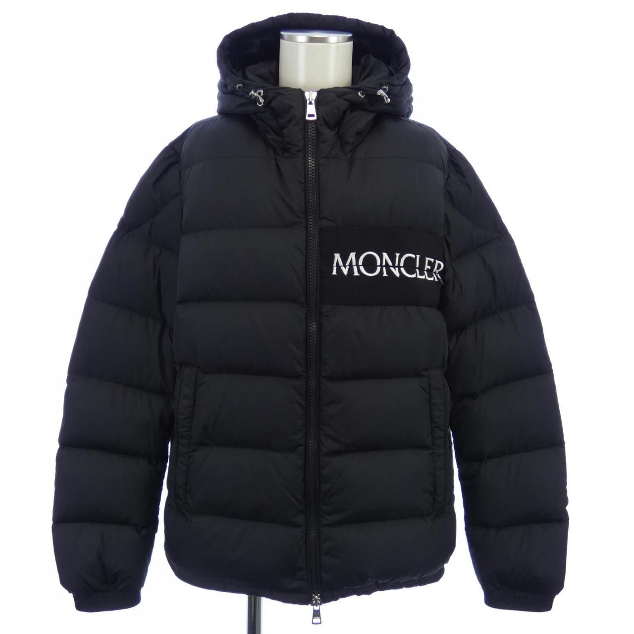 モンクレール MONCLER ダウンジャケット