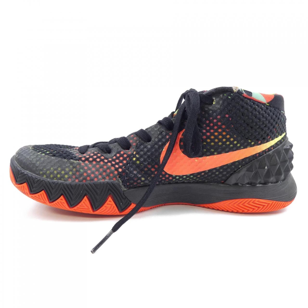 耐克NIKE運動鞋