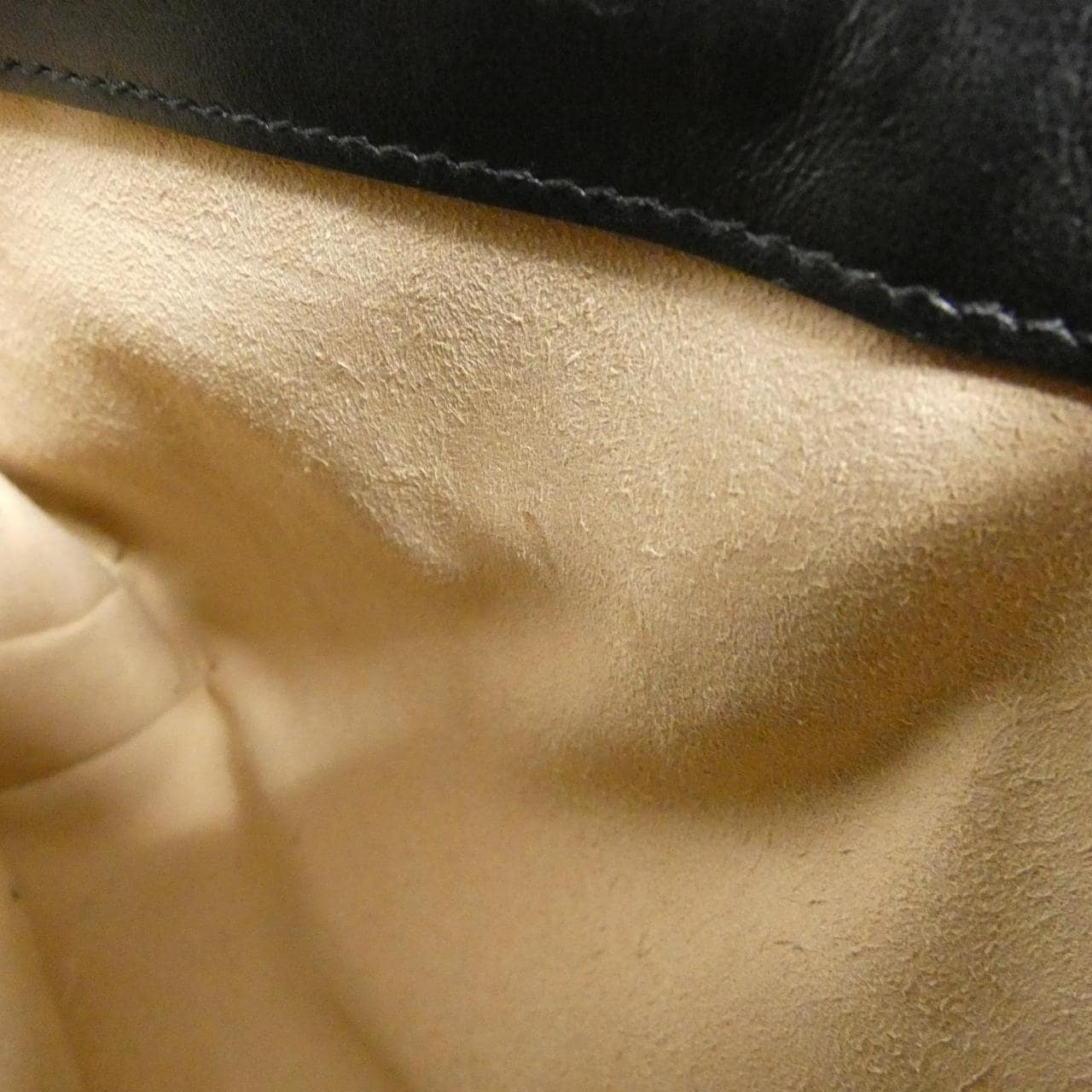 グッチ GG MARMONT 443497 DTDIT ショルダーバッグ