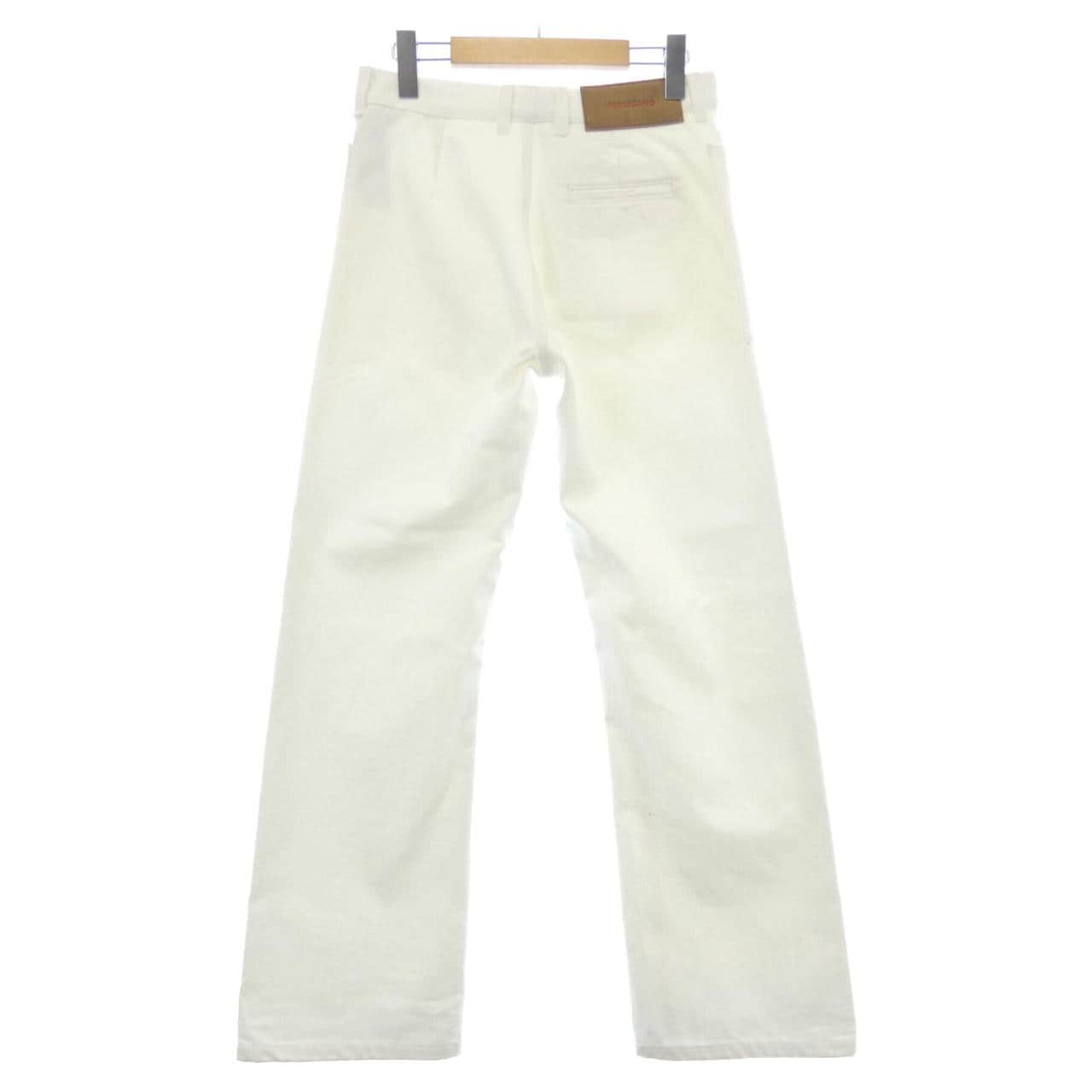 フェラガモ FERRAGAMO パンツ