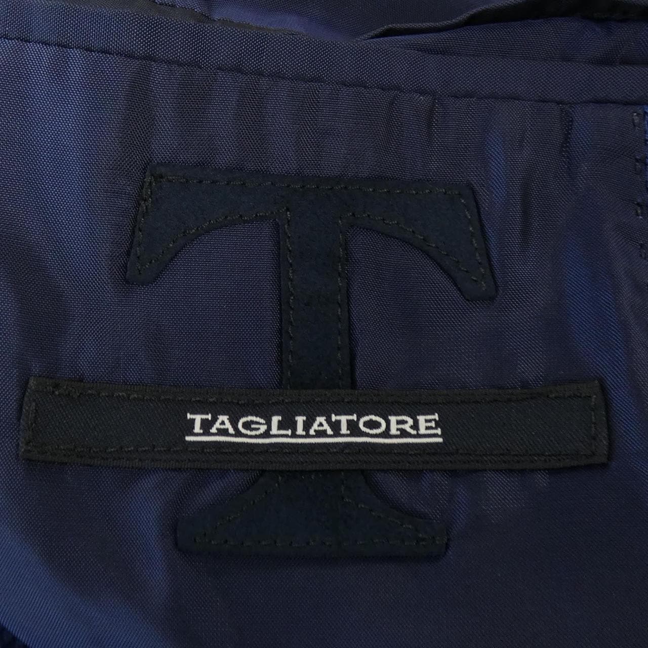 タリアトーレ TAGLIATORE ジャケット