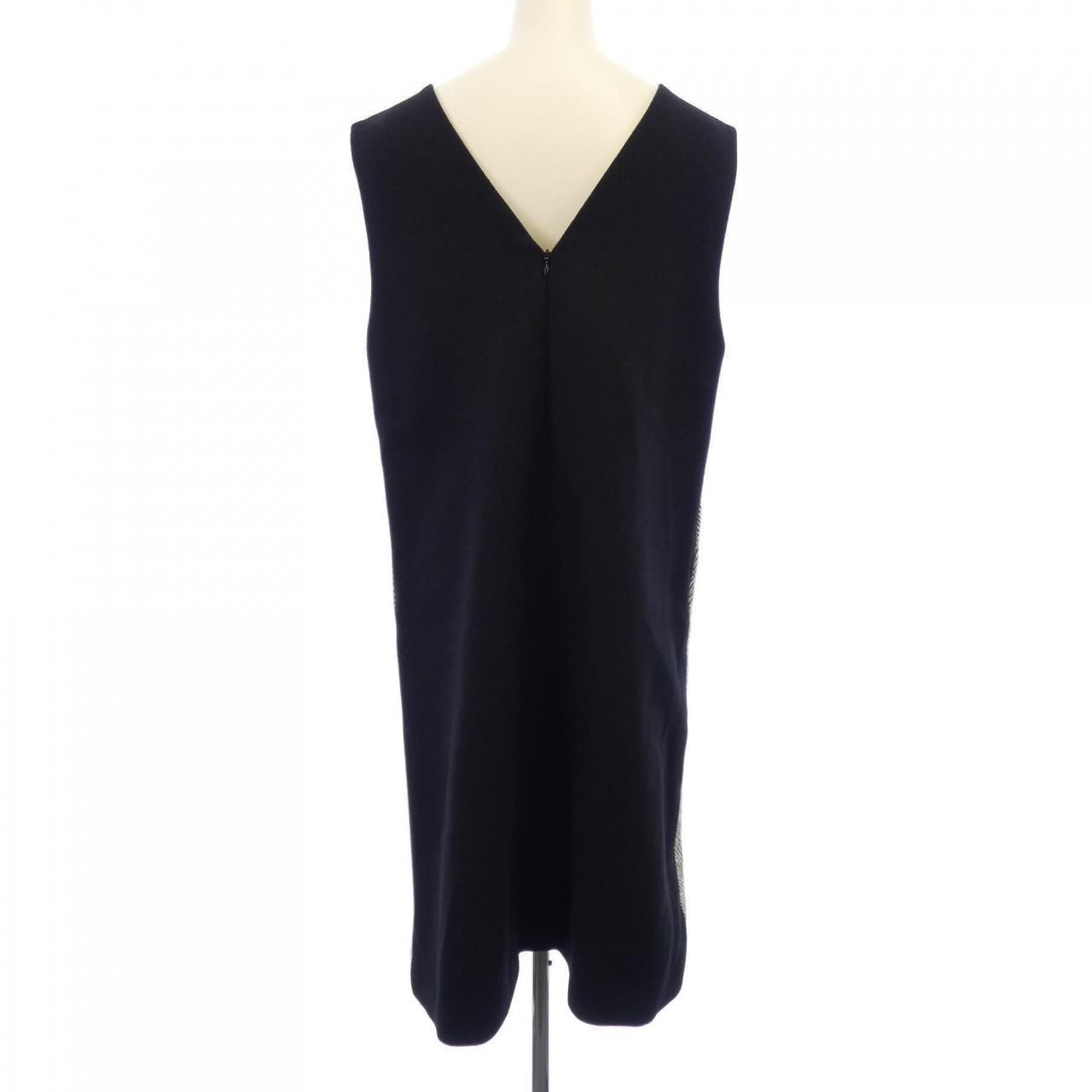 アドーア ADORE ワンピース