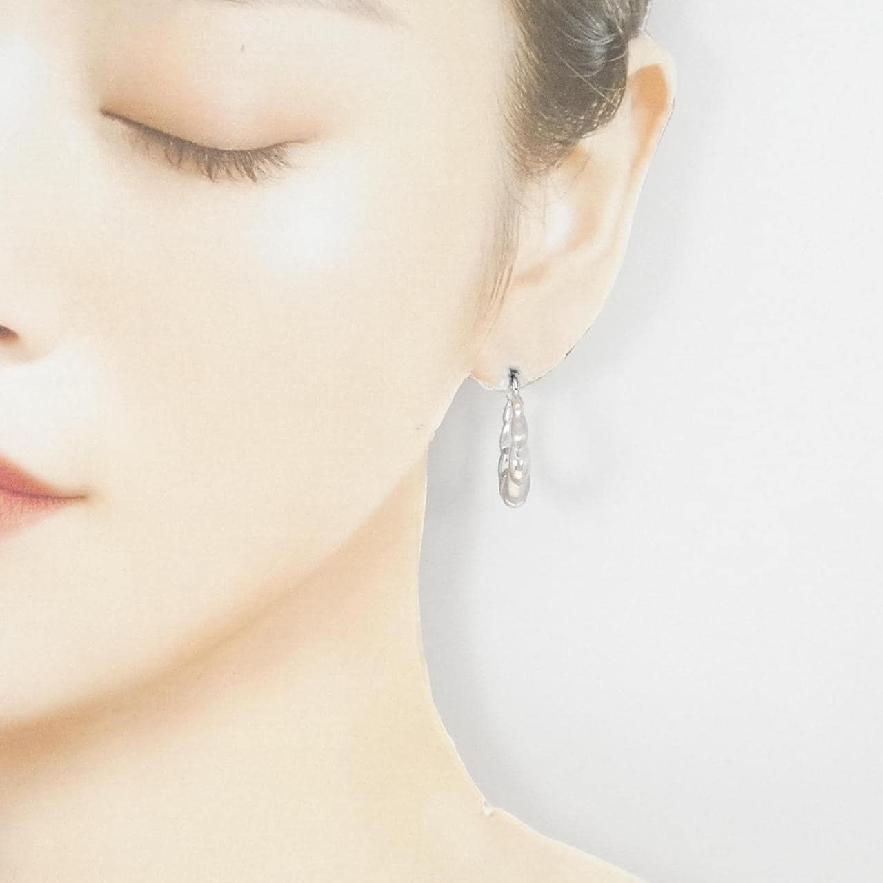 ウノアエレ 750WG ピアス