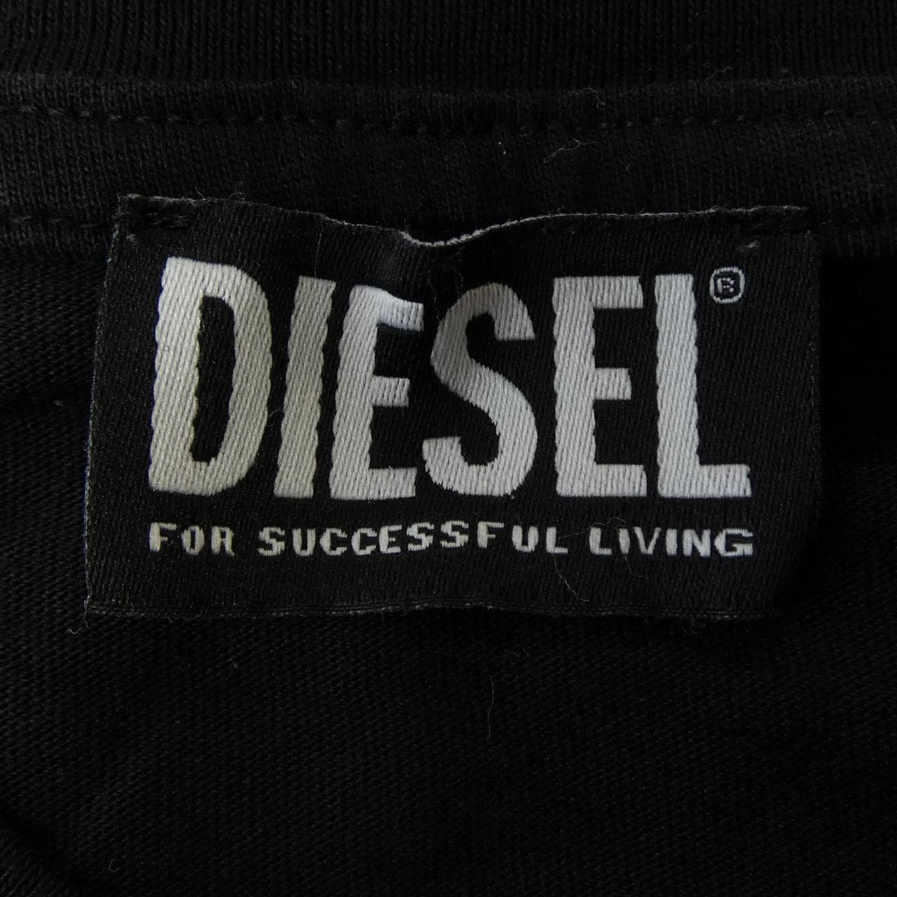 ディーゼル DIESEL Tシャツ
