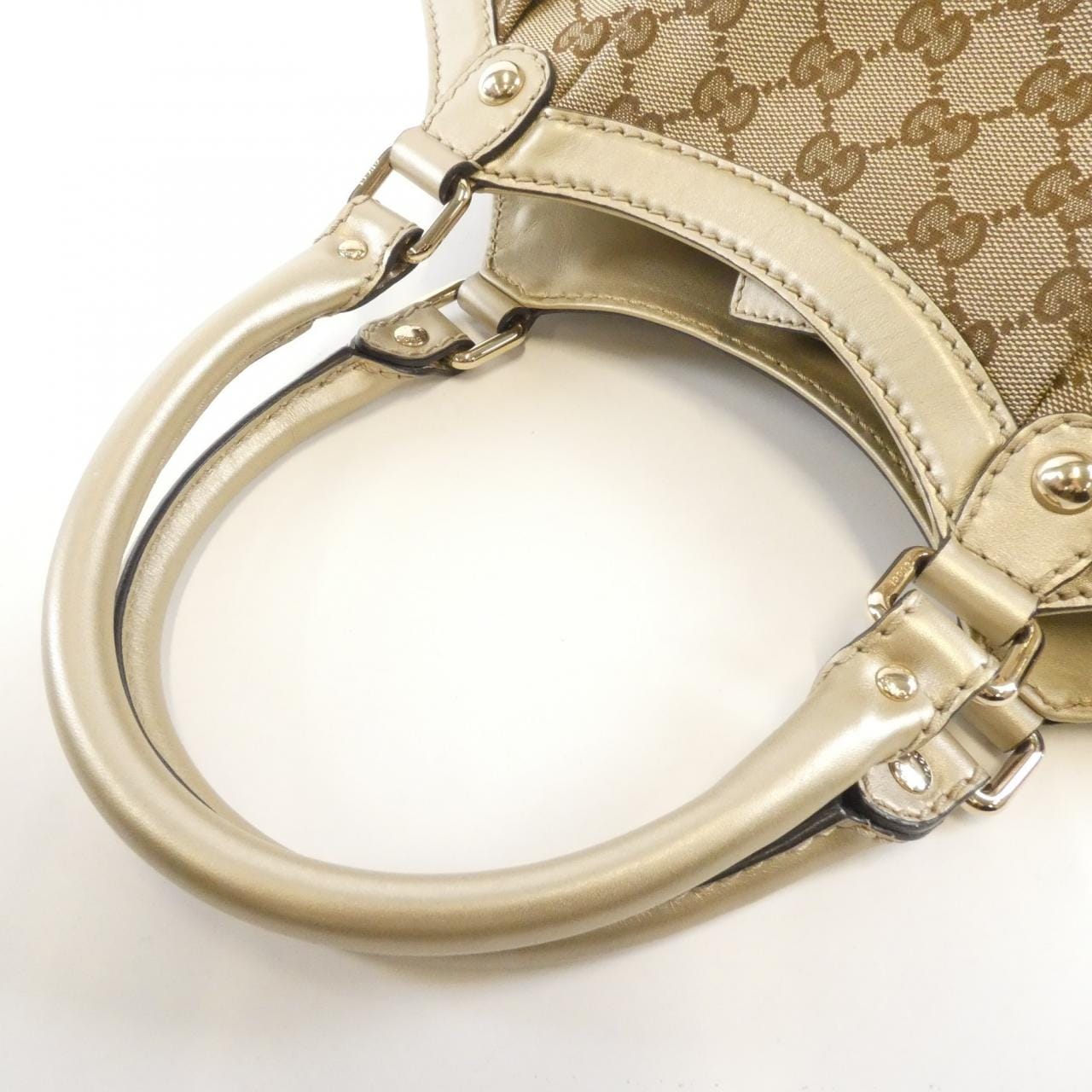 グッチ スーキー 211944 F4C2G バッグ