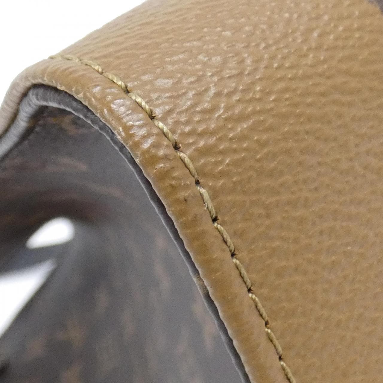 ルイヴィトン モノグラム ジャイアント オンザゴー GM M45320 バッグ