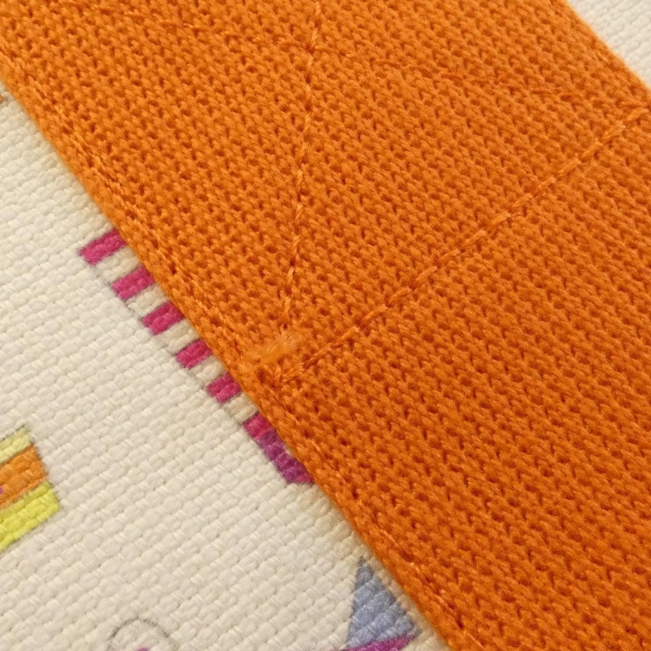 エルメス プティ シャルティエ 103214M バッグ