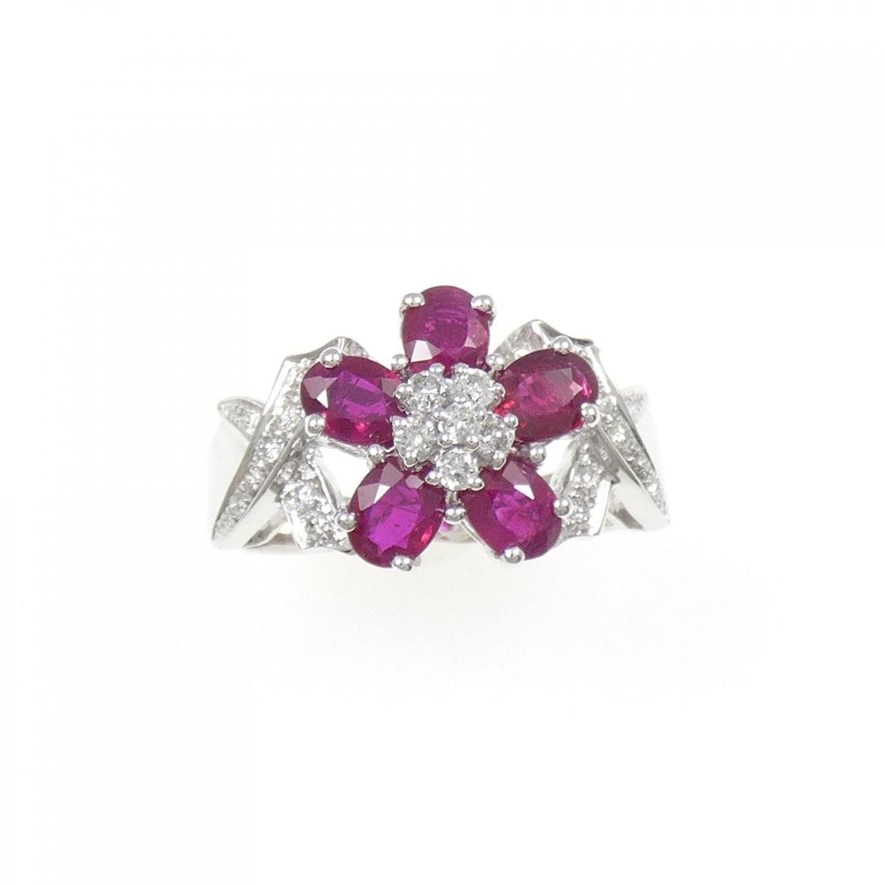 750WG Flower Ruby Ring 1.77CT