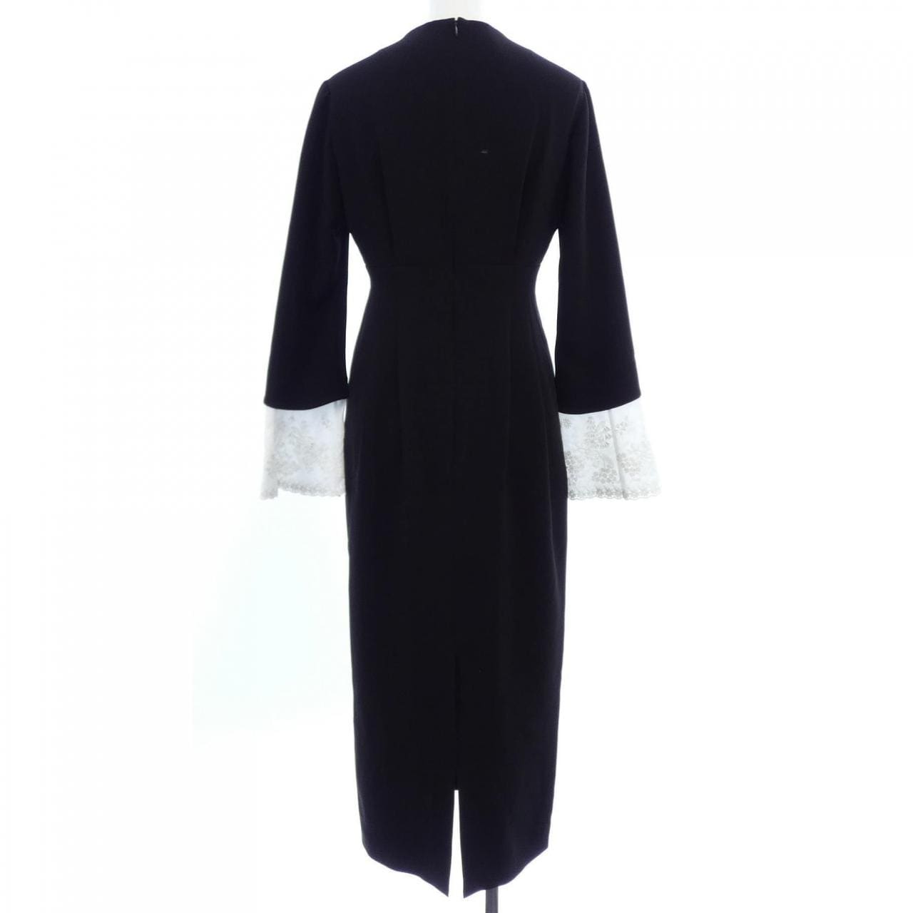 マメクロゴウチ Mame Kurogouchi MM25FW-DR1101 ワンピース