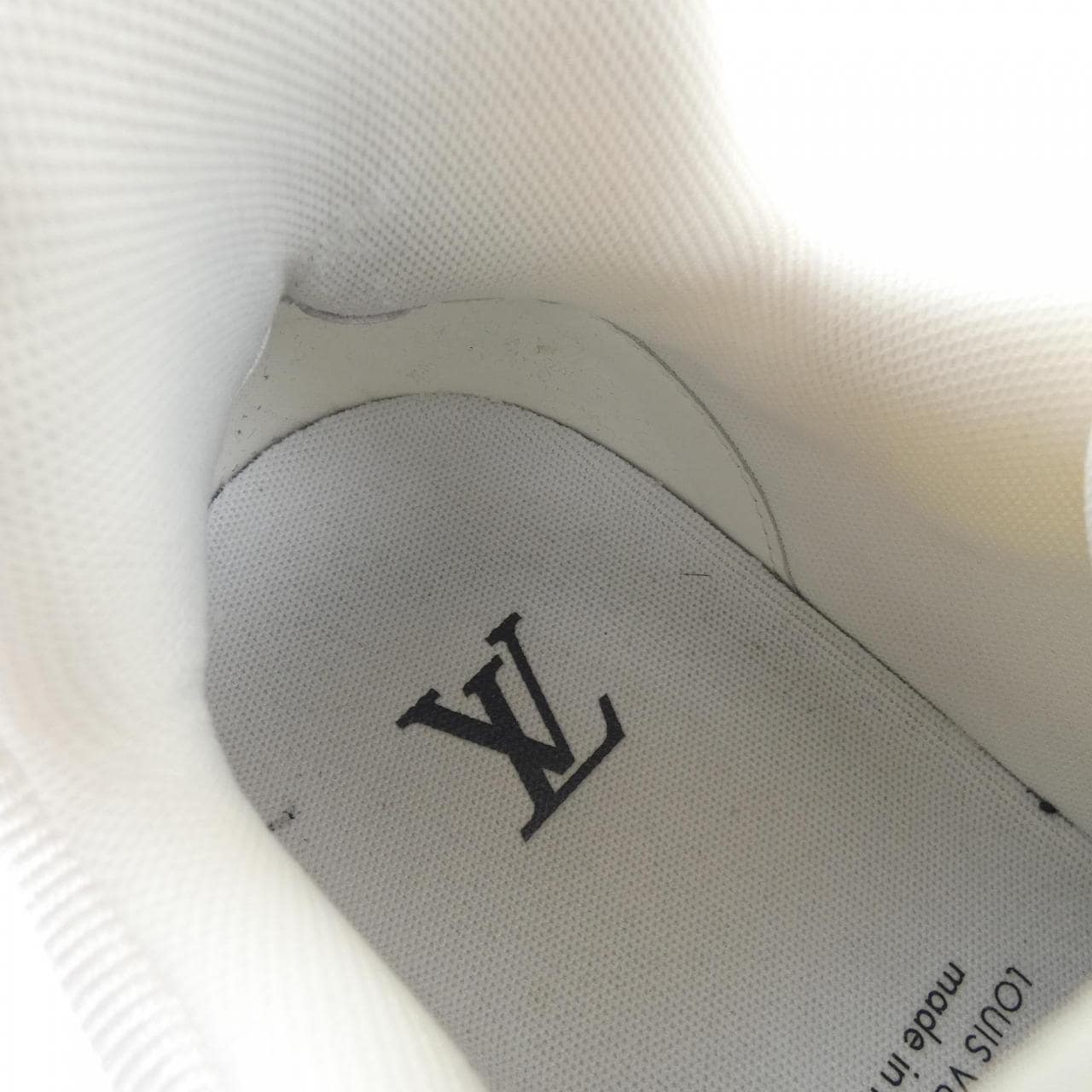 ルイヴィトン LOUIS VUITTON LVトレイナーライン スニーカー
