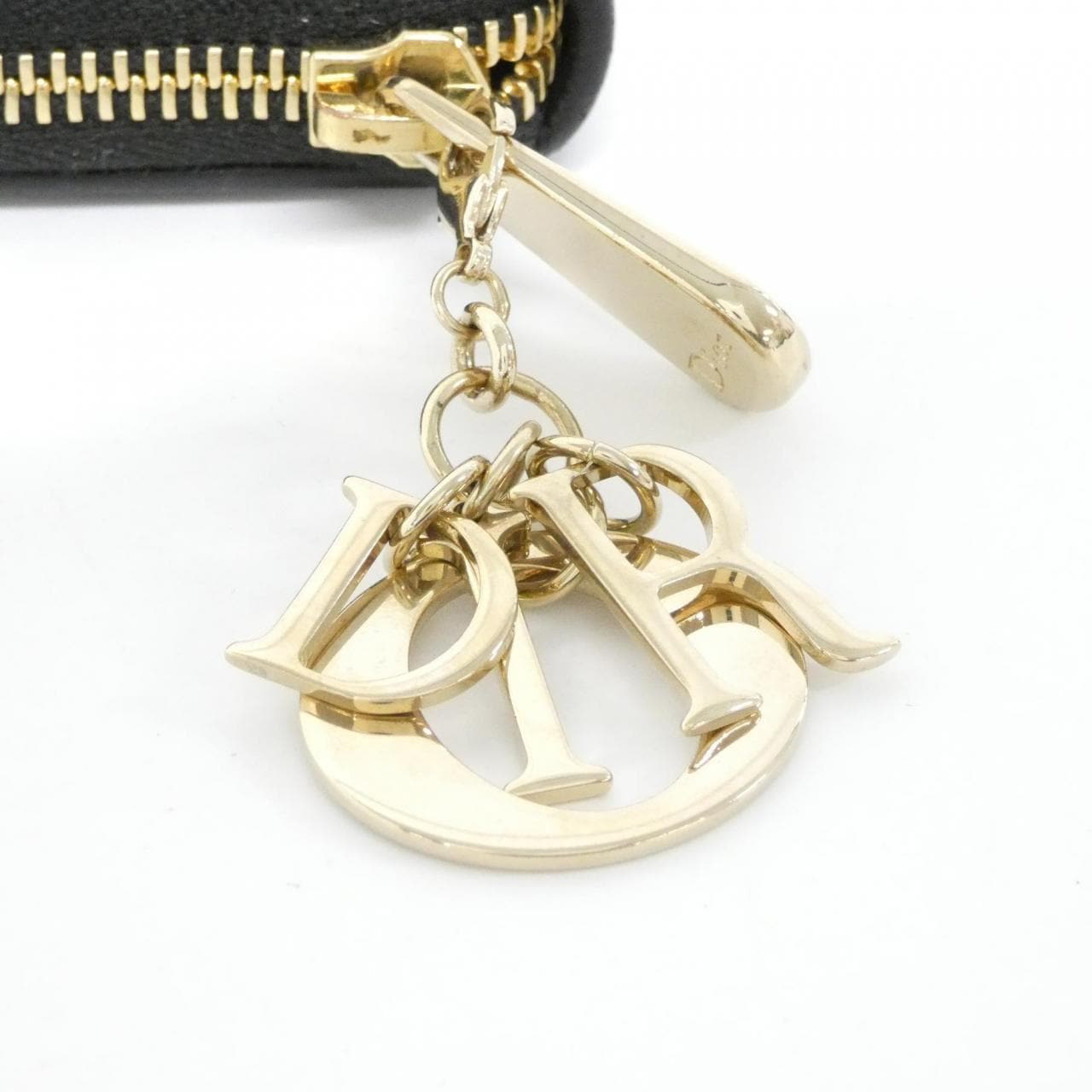 クリスチャンディオール レディ ディオール ヴォワヤジュール S0007ONMJ 財布