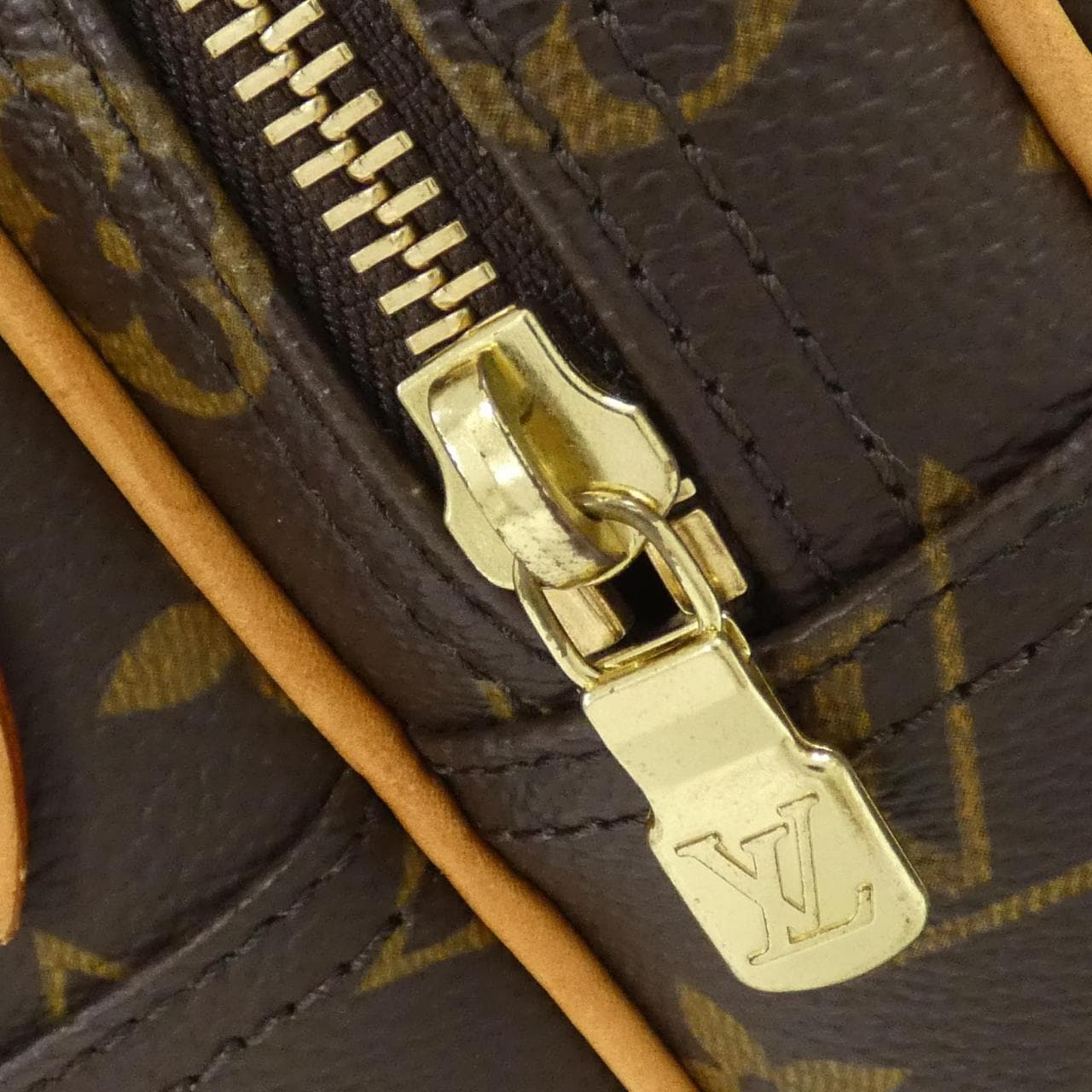 LOUIS VUITTON Monogram Reporter 28 公分 M45254 單肩包