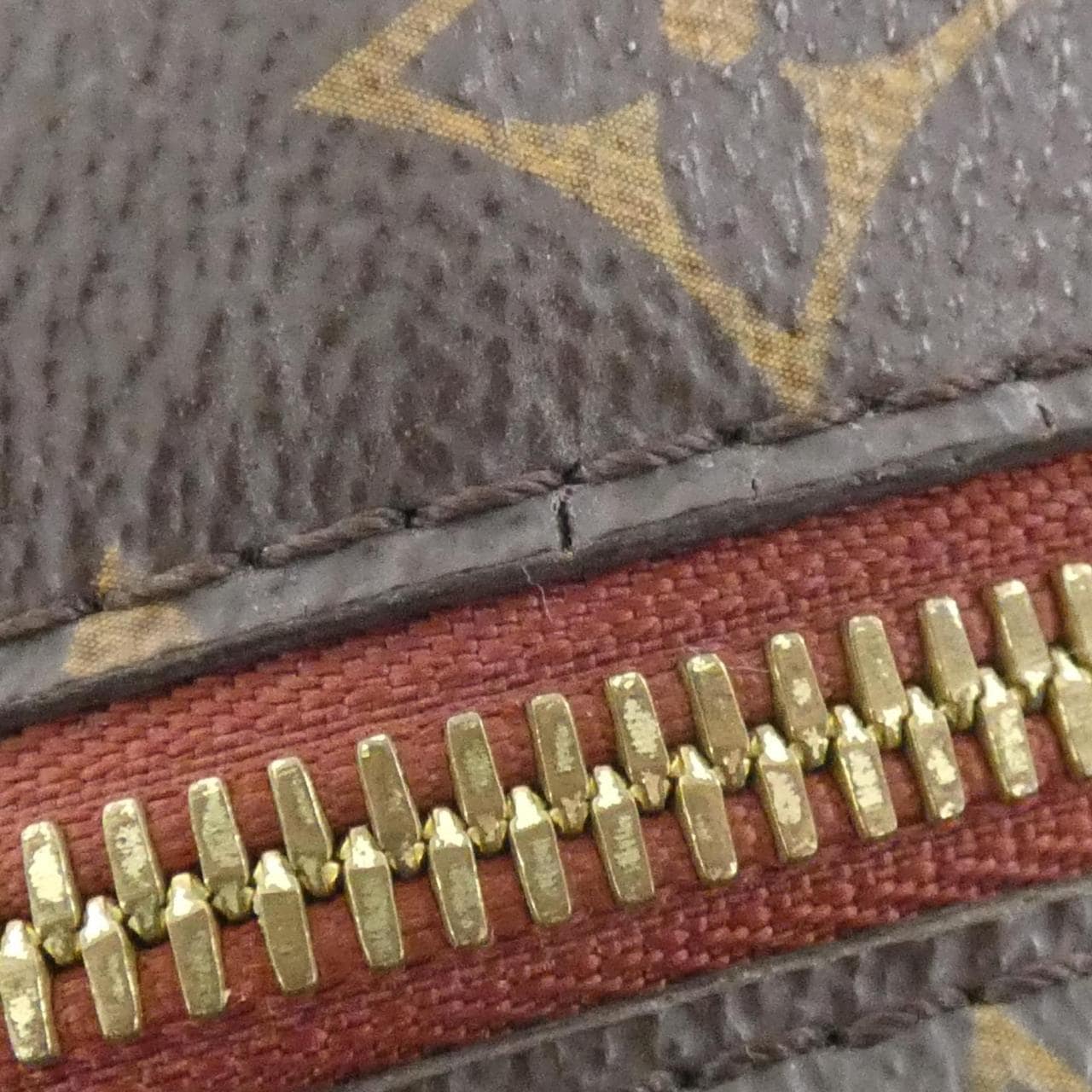 ルイヴィトン モノグラム ボワット シャポー スープル PM M45149 ショルダーバッグ