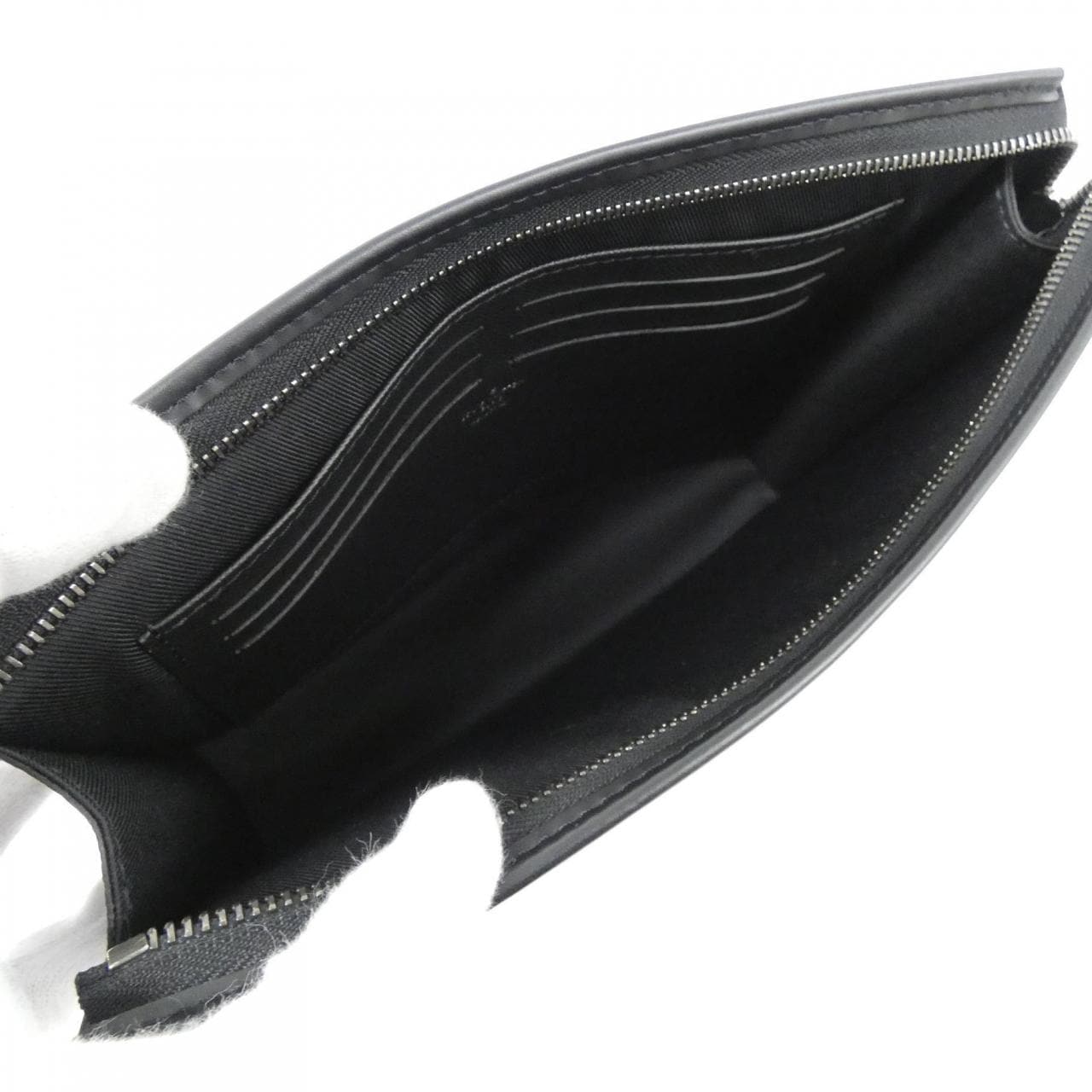 ルイヴィトン モノグラム エクリプス リバース ポシェット ヴォワヤージュ M69535 バッグ