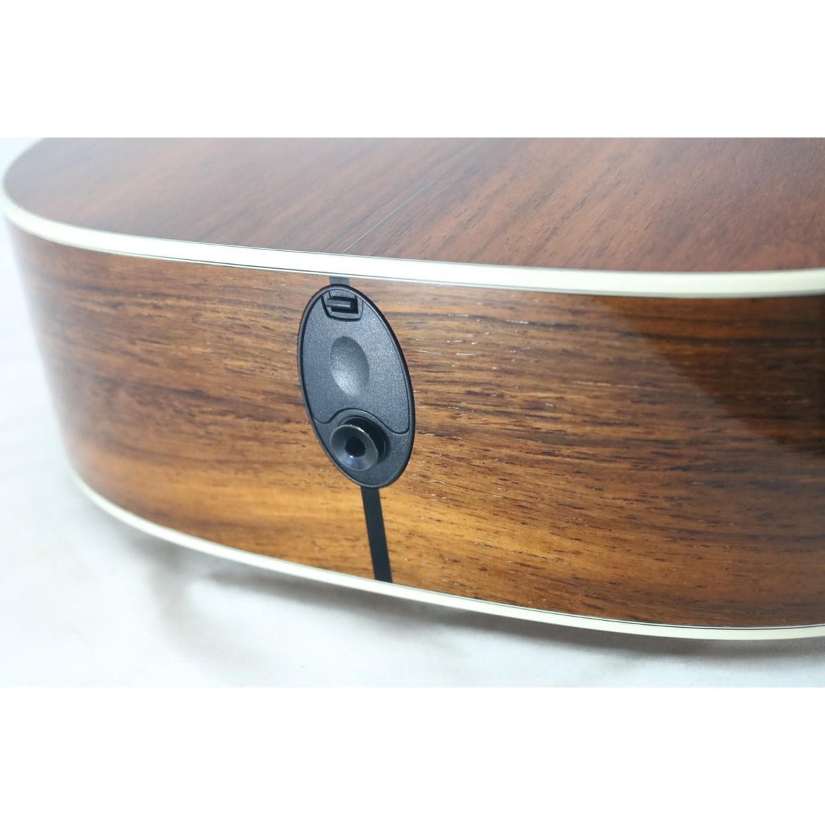 ＴＡＹＬＯＲ　　ＣＵＳＴＯＭ　ＤＮ