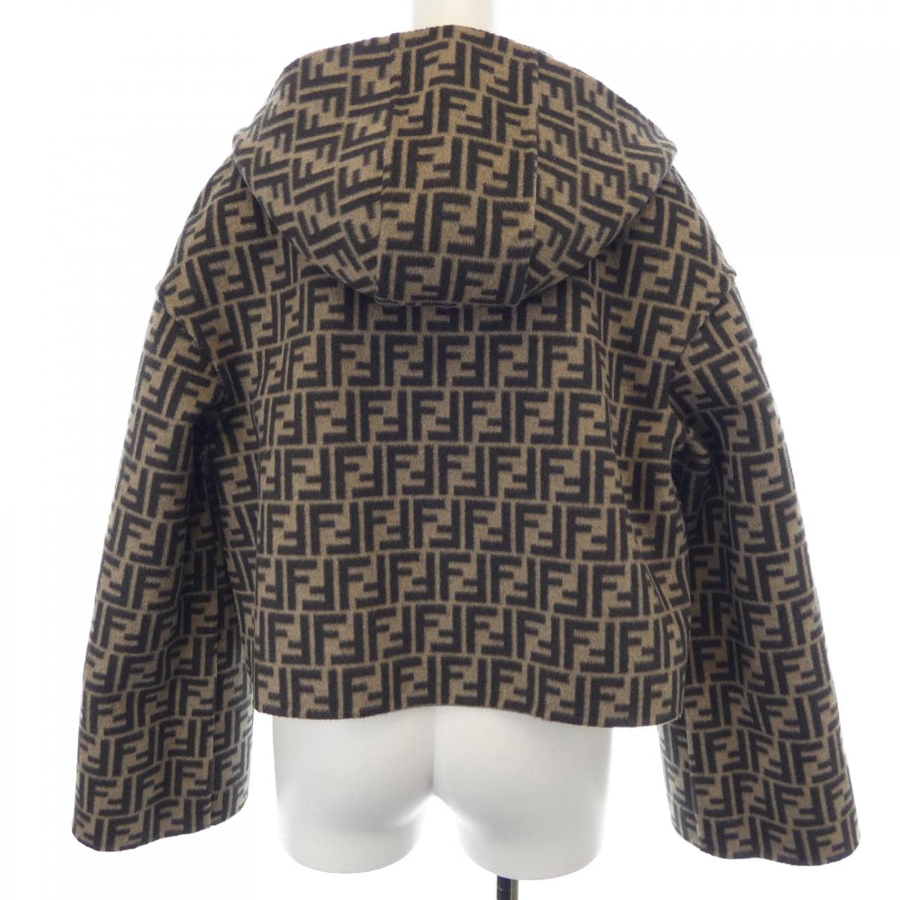 フェンディ FENDI FFモチーフ  FJ6993 A5HD ジャケット