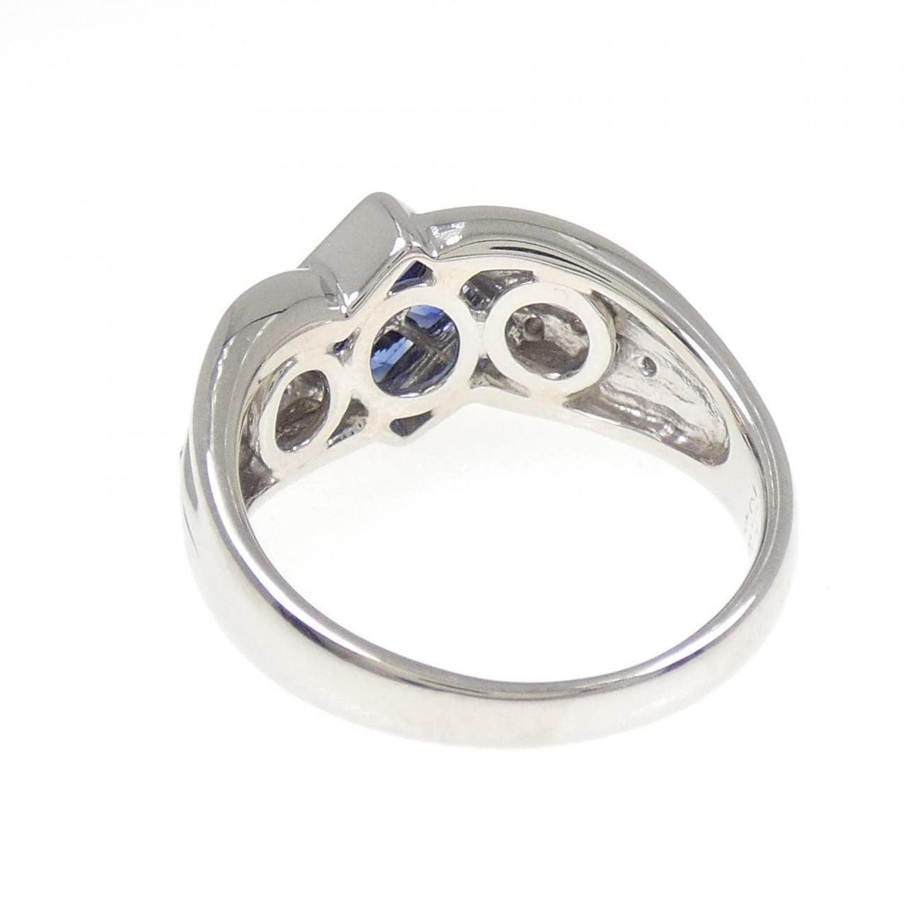 PT900 サファイヤ リング 0.84CT