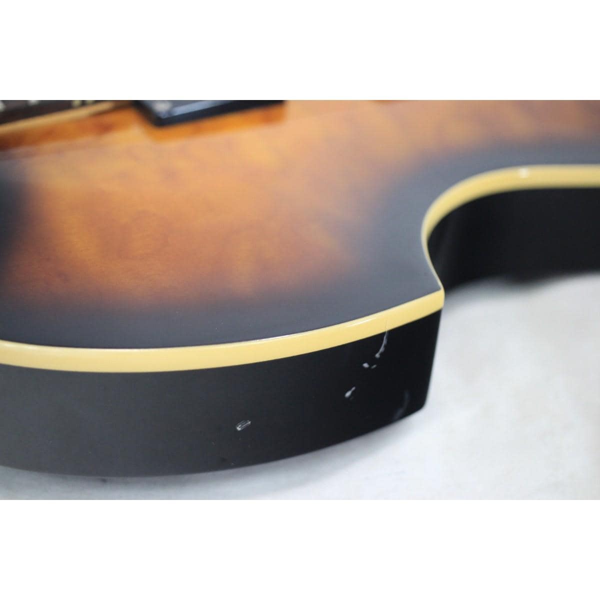 Ｂ．Ｃ．ＲＩＣＨ　　ＭＯＣＫＩＮＧＢＩＲＤ　ＭＡＳＴＥＲＰＩＥＣＥ