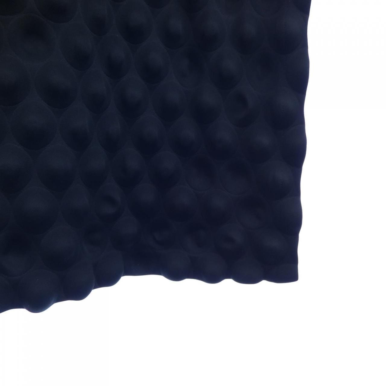 イッセイミヤケ ISSEY MIYAKE IM03FG083 スカート