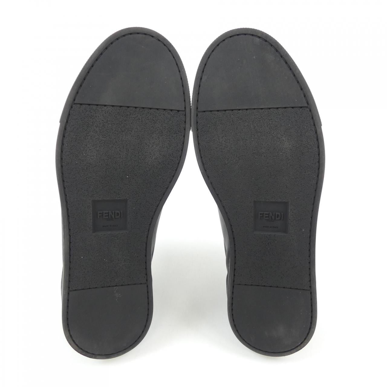 フェンディ FENDI 1009 スニーカー