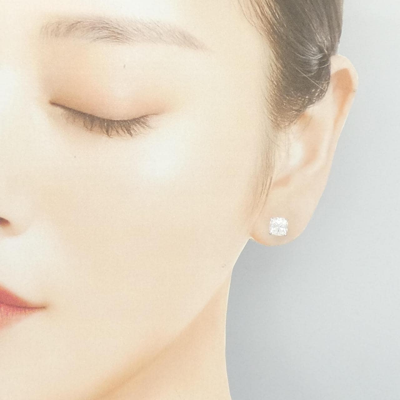 ティファニー ダイヤモンド ピアス 1.09CT 1.07CT E VS1