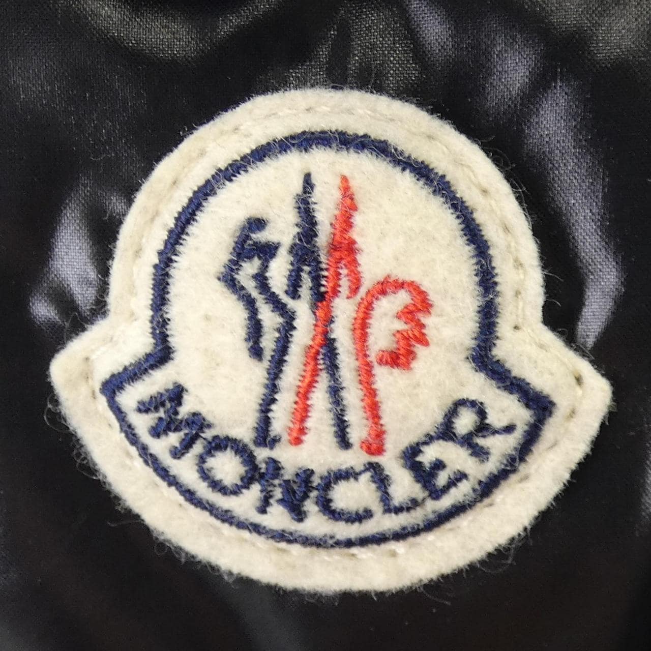 モンクレール MONCLER BADYFUR ダウンジャケット