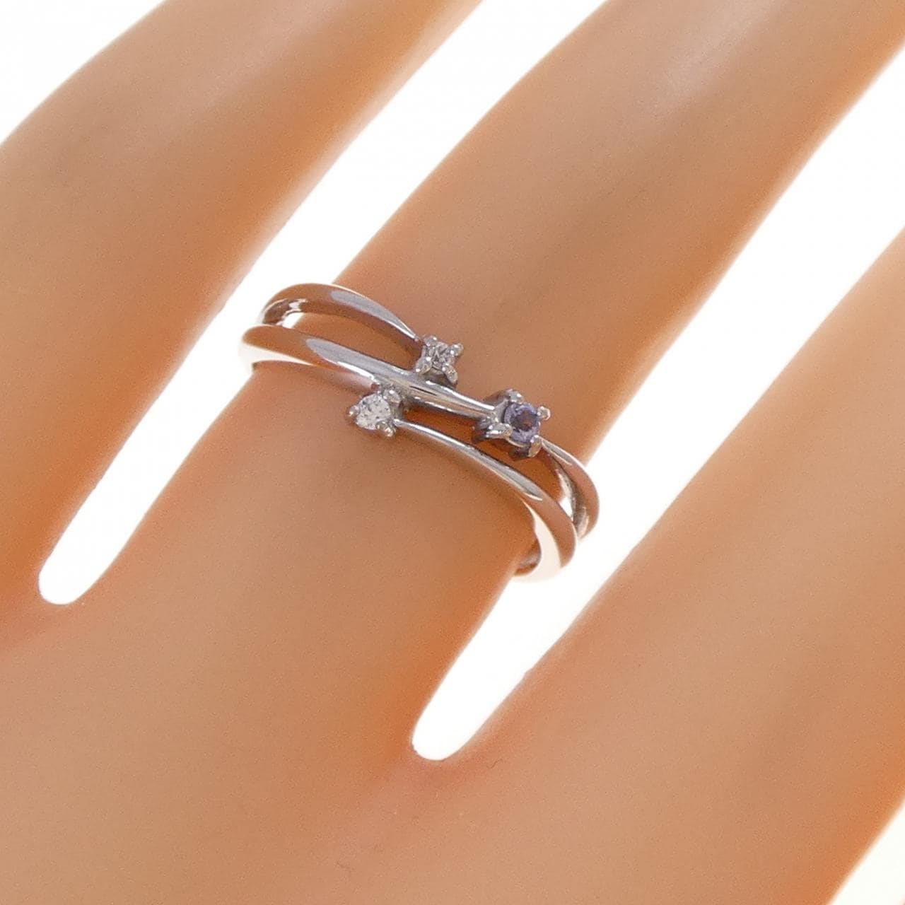 K18WG タンザナイト リング